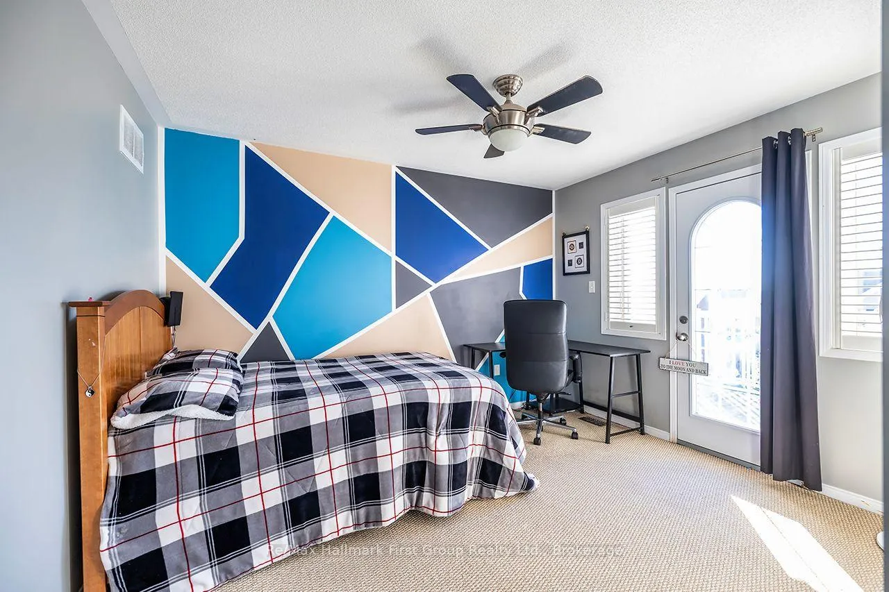 Photo 11 of 1620 Badgley Drive, Oshawa, Taunton — HOMEH
