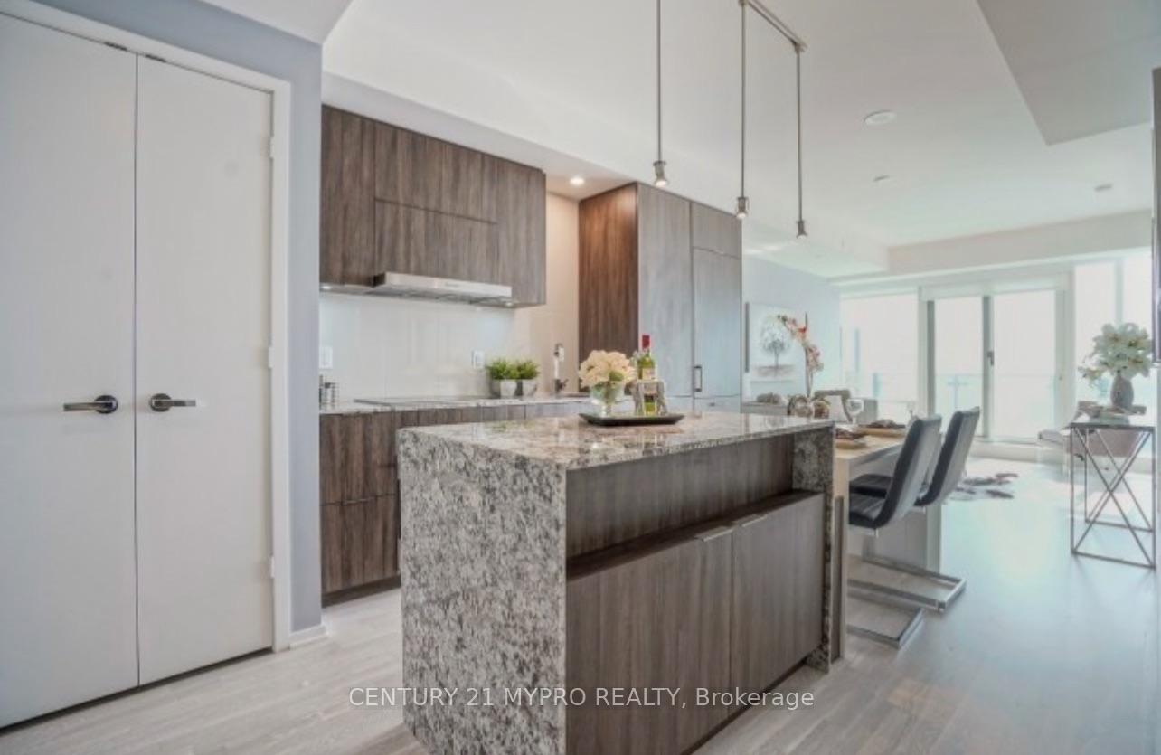 Photo 2 of Unit 5808, 1 Bloor Street E, Toronto, Church-Yonge Corridor — HOMEH