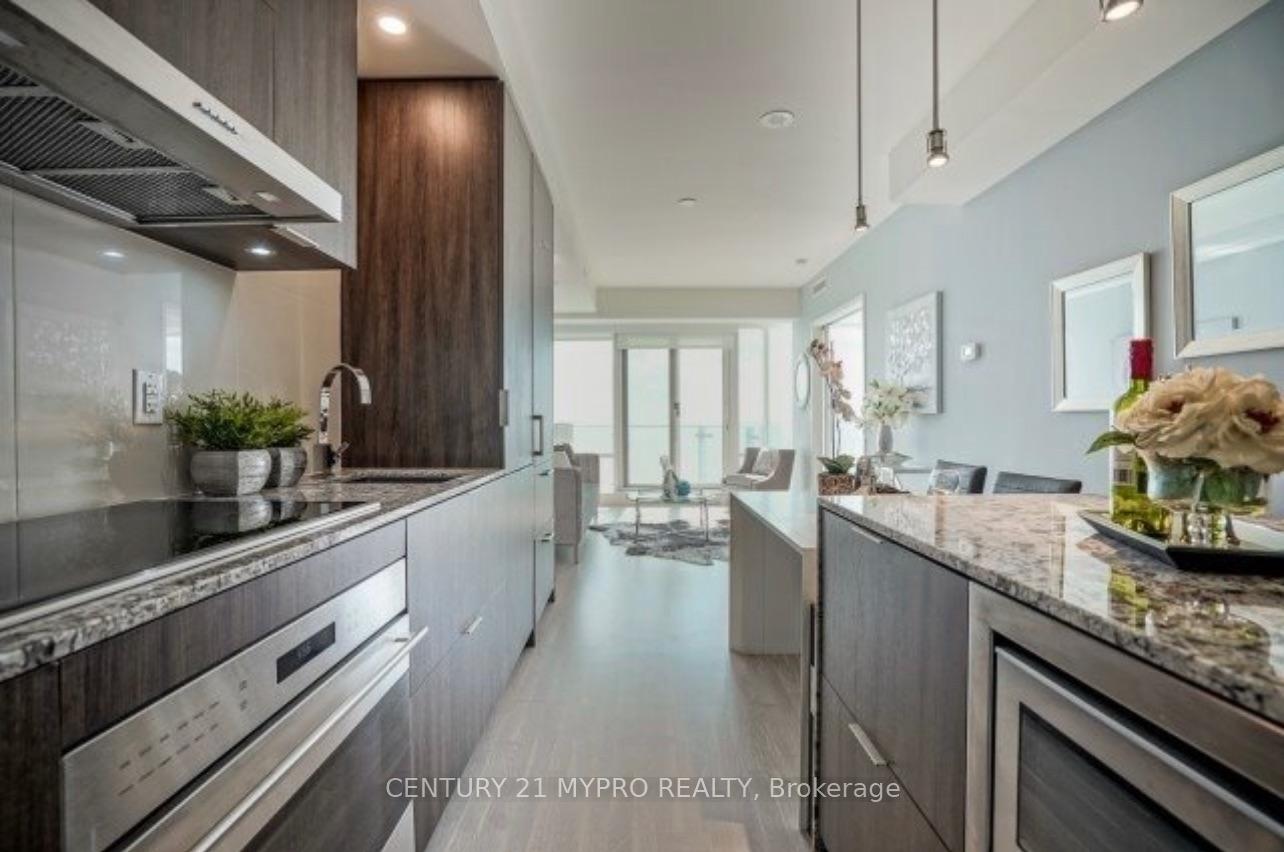 Photo 3 of Unit 5808, 1 Bloor Street E, Toronto, Church-Yonge Corridor — HOMEH