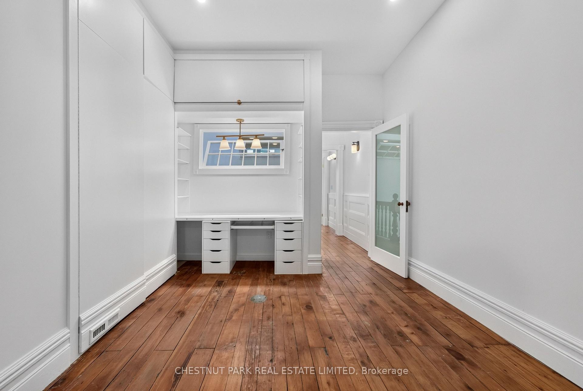 Photo 19 of 347 1/2 Wellesley Street E, Toronto, Cabbagetown-South St. James Town — HOMEH