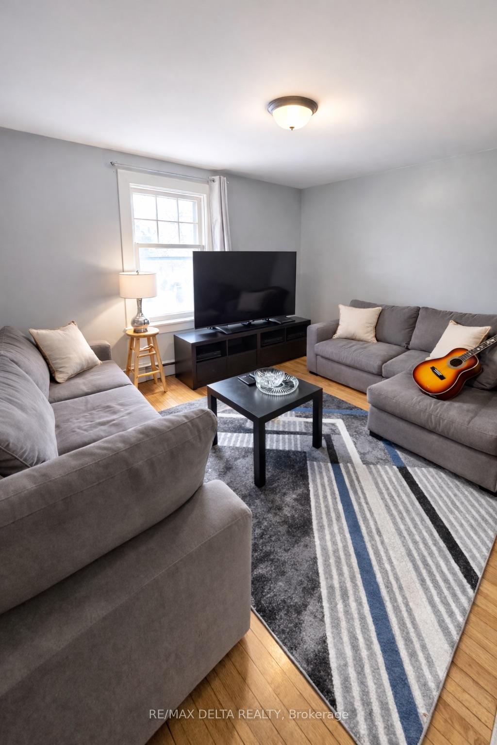 Photo 3 of Unit 2, 514 Bay Street, Ottawa, Ottawa Centre — HOMEH