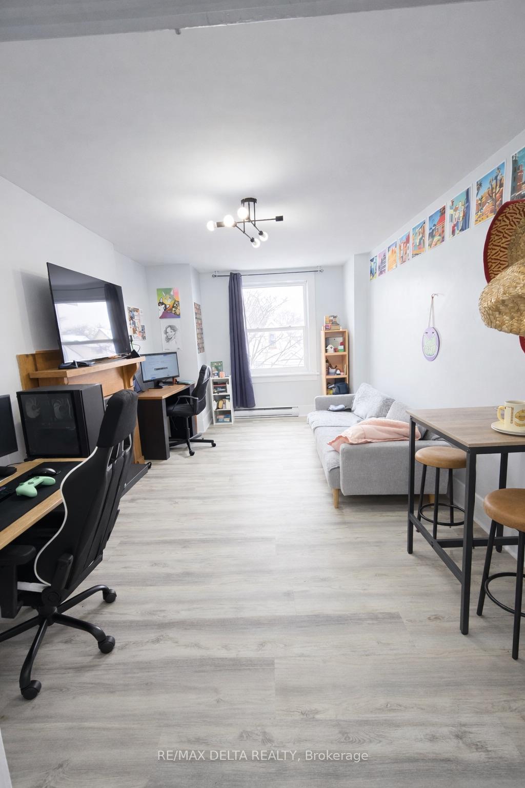 Photo 2 of Unit 4, 514 Bay Street, Ottawa, Ottawa Centre — HOMEH