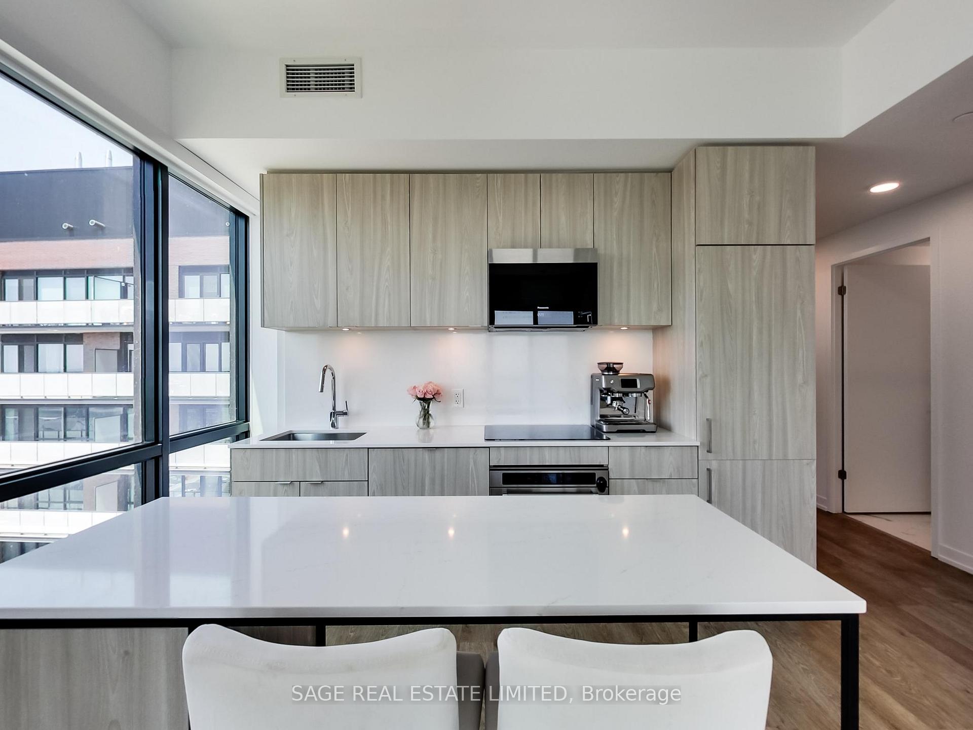 Photo 7 of Unit 817, 251 Masonry Way, Mississauga, Port Credit — HOMEH
