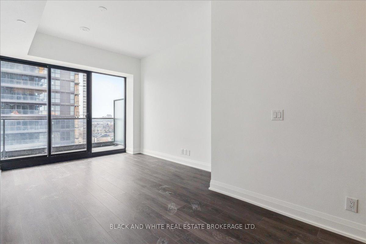 Photo 6 of Unit 1111, 33 Frederick Todd Way, Toronto, Leaside — HOMEH