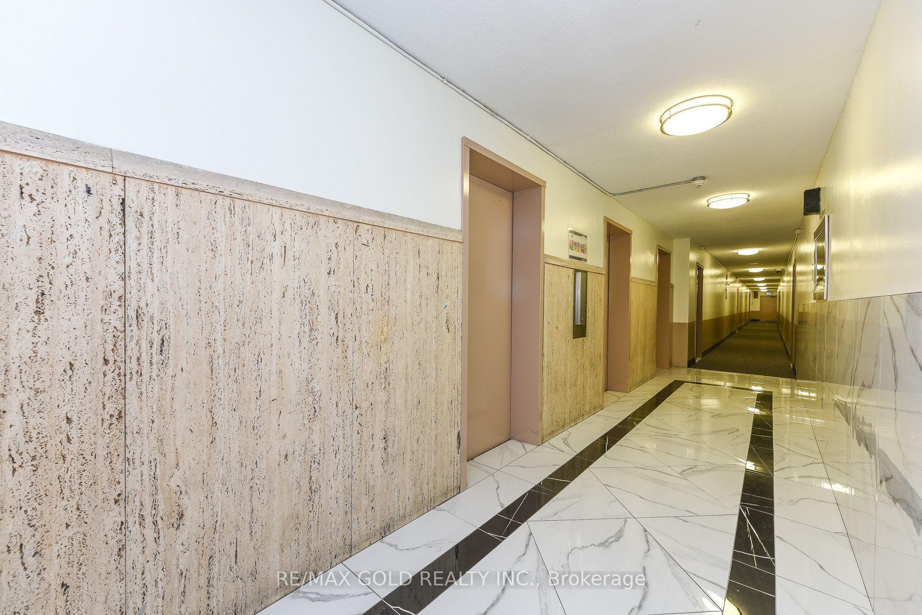 Photo 7 of Unit 812, 2645 Kipling Avenue, Etobicoke, Mount Olive-Silverstone-Jamestown — HOMEH