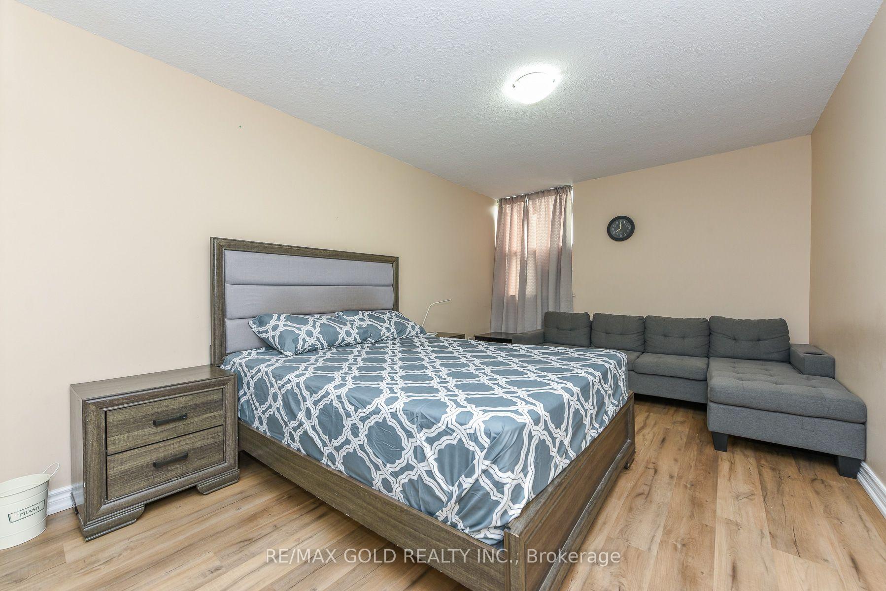 Photo 15 of Unit 812, 2645 Kipling Avenue, Etobicoke, Mount Olive-Silverstone-Jamestown — HOMEH