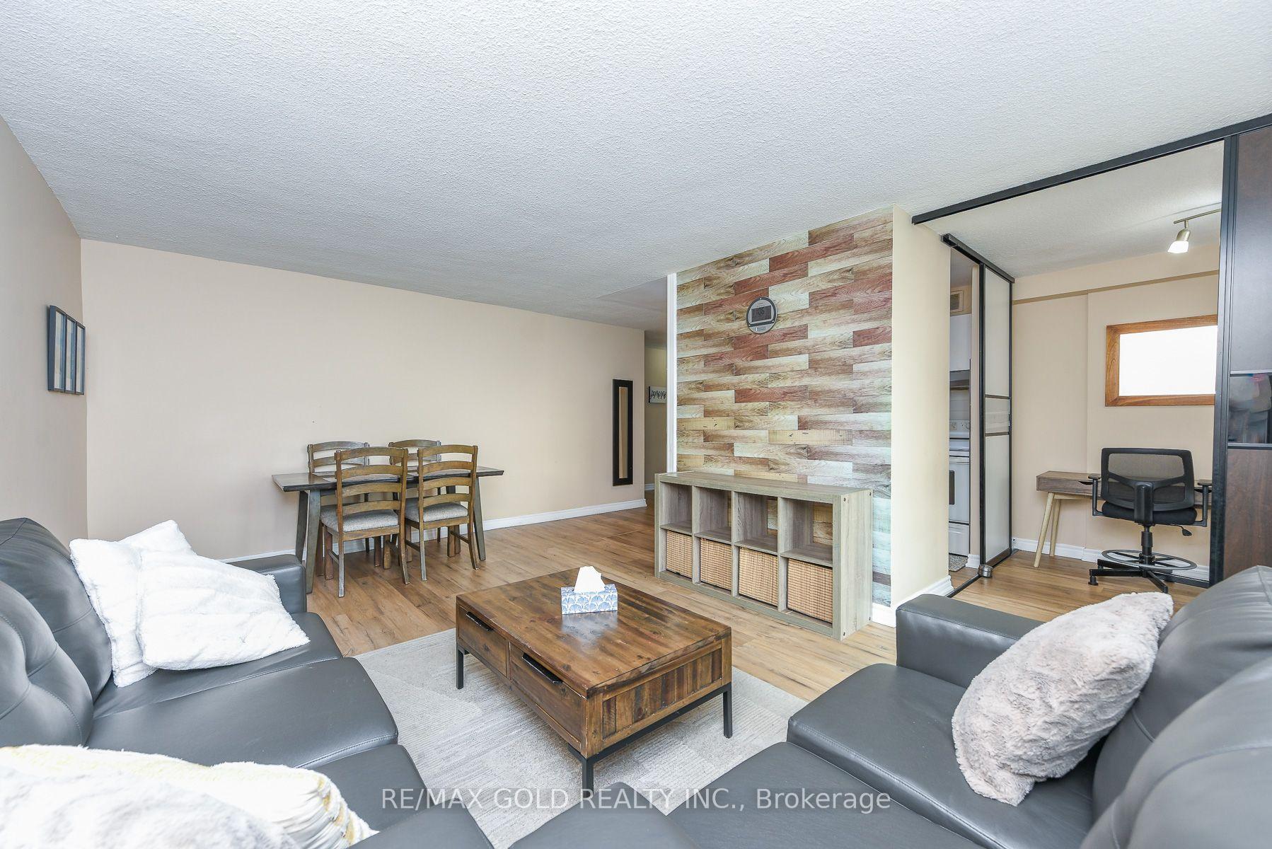 Photo 21 of Unit 812, 2645 Kipling Avenue, Etobicoke, Mount Olive-Silverstone-Jamestown — HOMEH