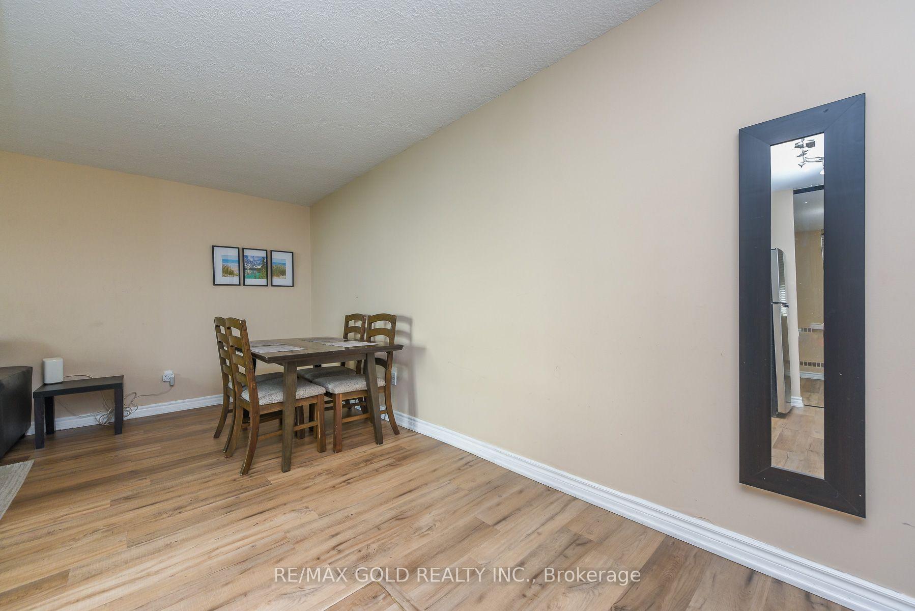 Photo 22 of Unit 812, 2645 Kipling Avenue, Etobicoke, Mount Olive-Silverstone-Jamestown — HOMEH