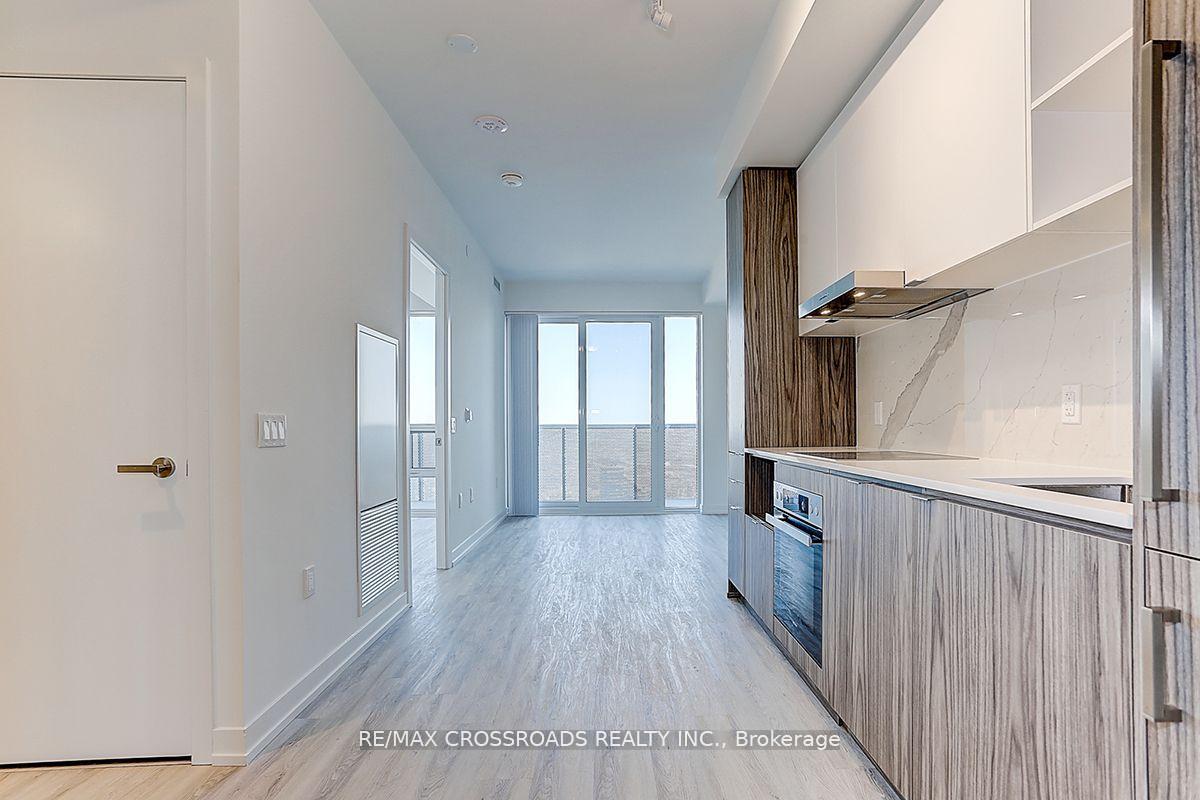 Photo 10 of Unit 6906, 55 Cooper Street, Toronto, Waterfront Communities — HOMEH
