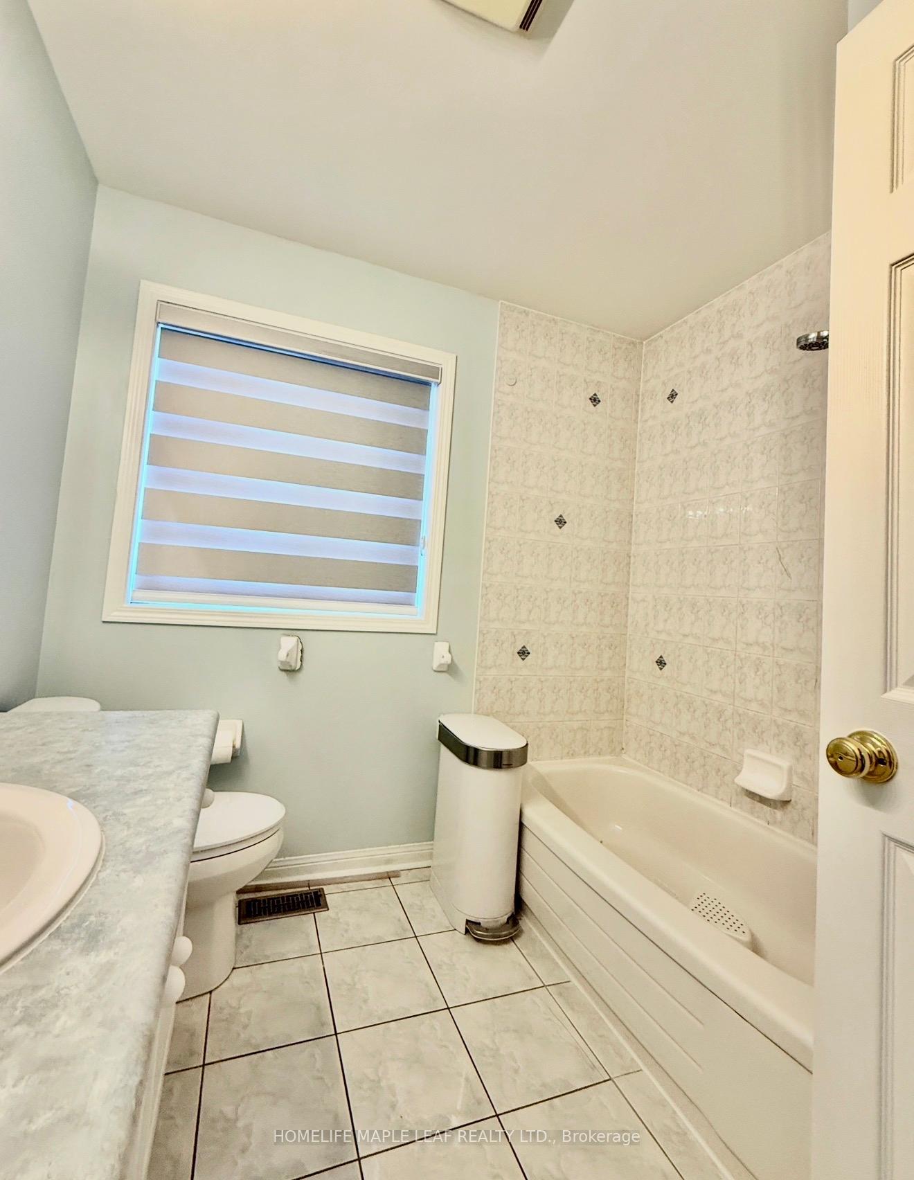 Photo 14 of Unit Upper, 21 Sugarhill Drive, Brampton, Fletcher's Meadow — HOMEH