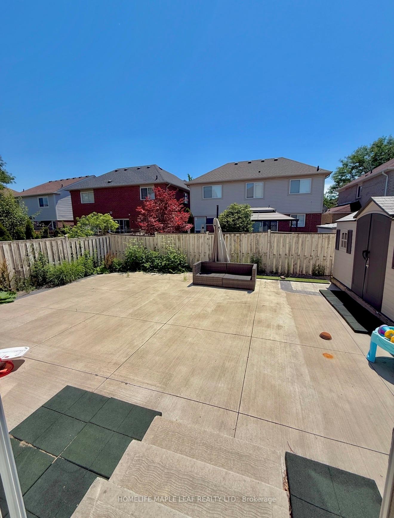 Photo 19 of Unit Upper, 21 Sugarhill Drive, Brampton, Fletcher's Meadow — HOMEH
