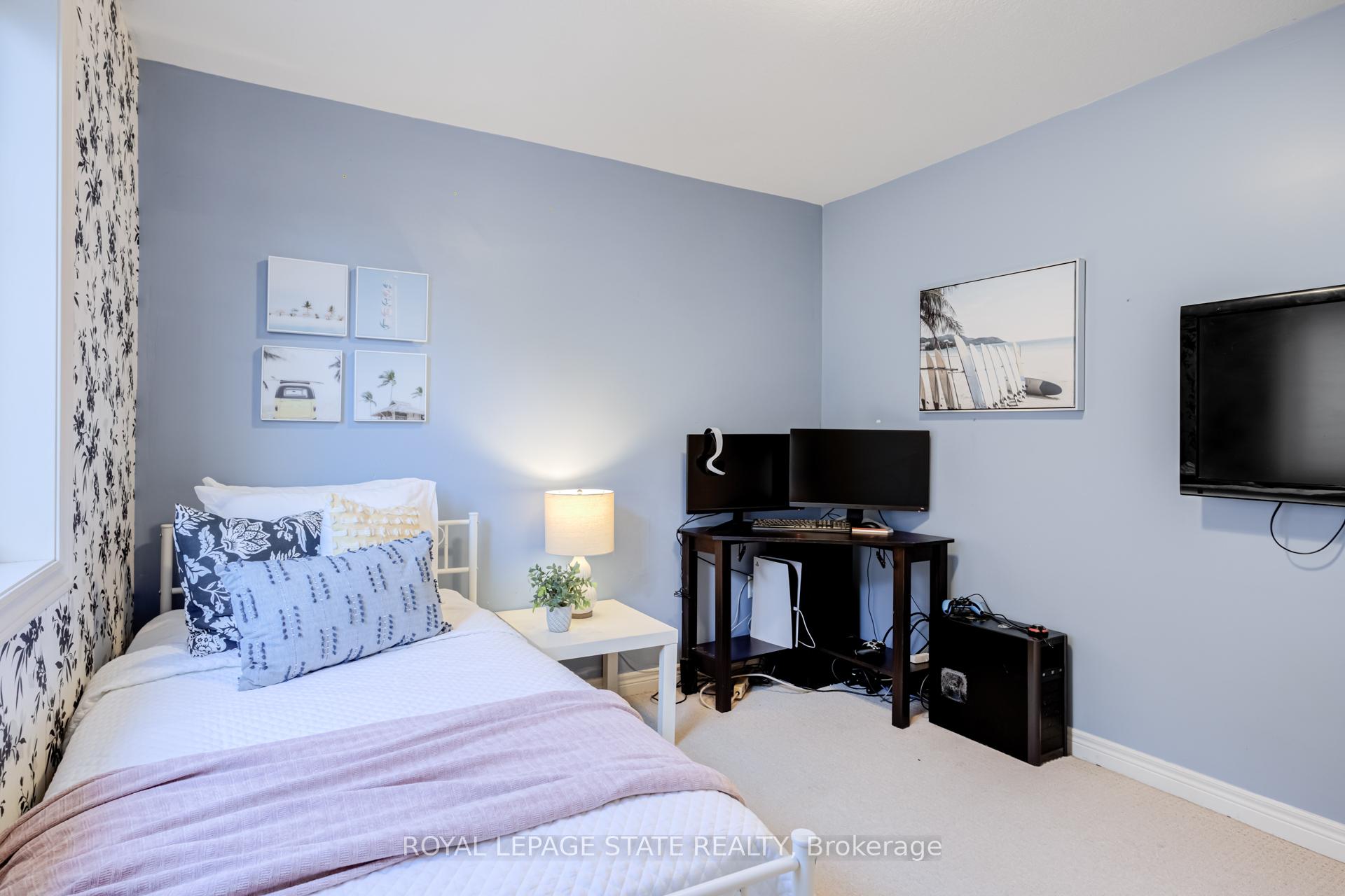 Photo 30 of 7 Kinsman Drive, Hamilton, Binbrook — HOMEH