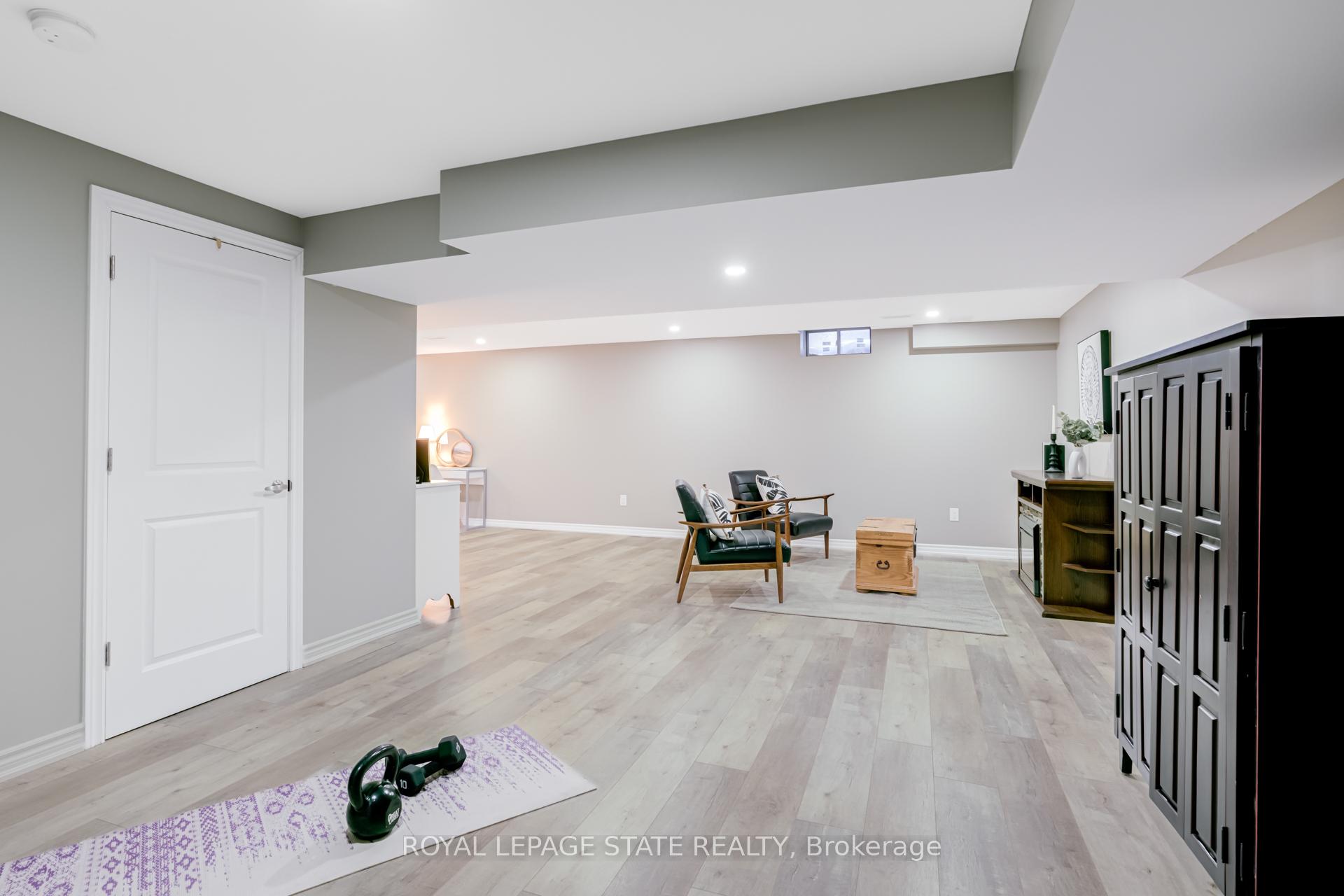 Photo 37 of 7 Kinsman Drive, Hamilton, Binbrook — HOMEH