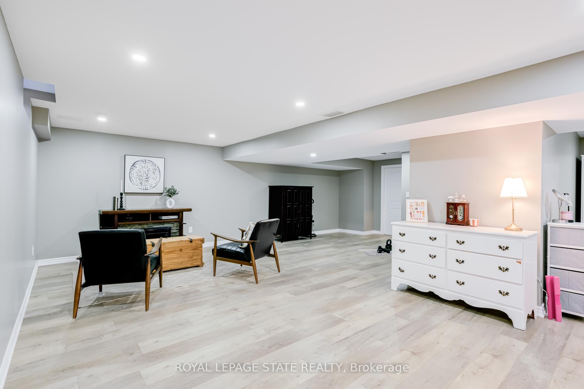 Photo 40 of 7 Kinsman Drive, Hamilton, Binbrook — HOMEH