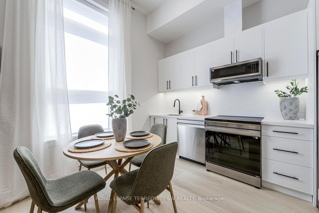 Photo 10 of Unit 204, 145 Clapperton Street, Barrie, Wellington — HOMEH