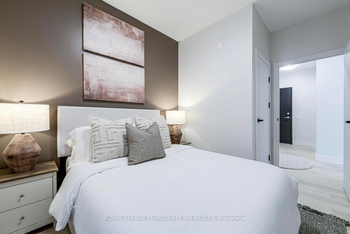 Photo 28 of Unit 204, 145 Clapperton Street, Barrie, Wellington — HOMEH