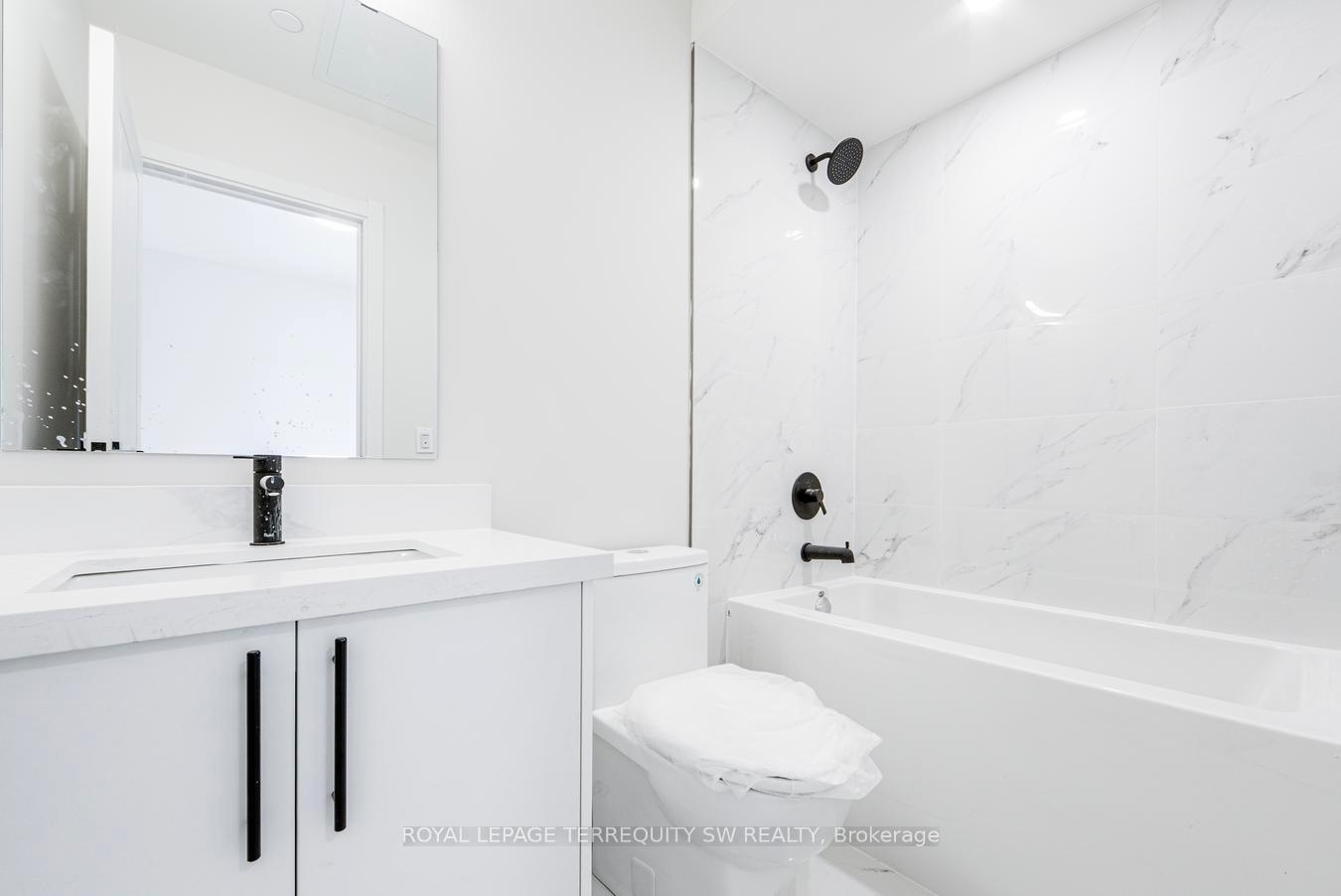 Photo 41 of Unit 204, 145 Clapperton Street, Barrie, Wellington — HOMEH