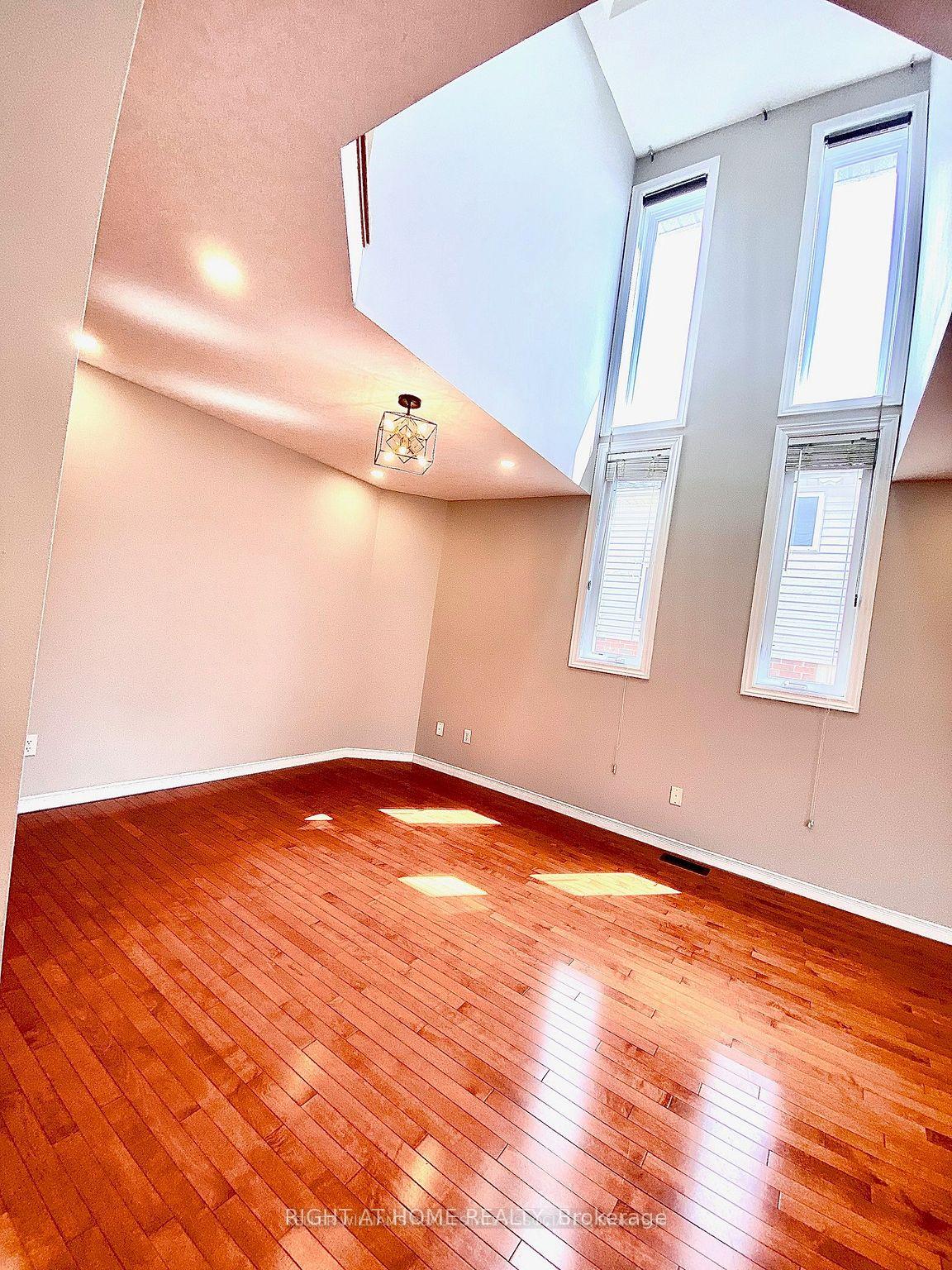 Photo 11 of Unit Upper, 154 Severn Drive, Guelph, Grange Road — HOMEH