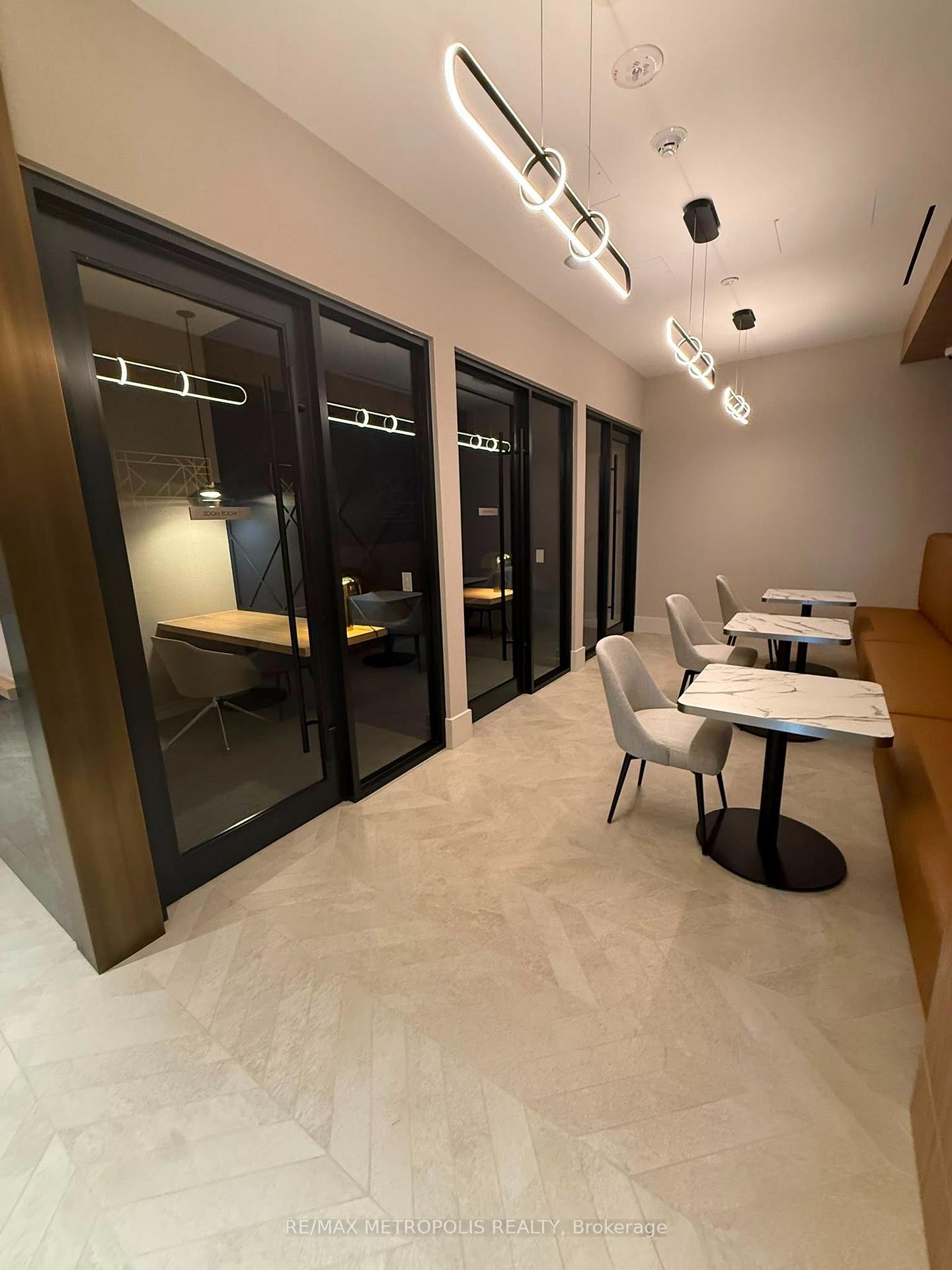 Photo 15 of Unit 220, 21 Meadowvale Road, Vaughan, Concord — HOMEH