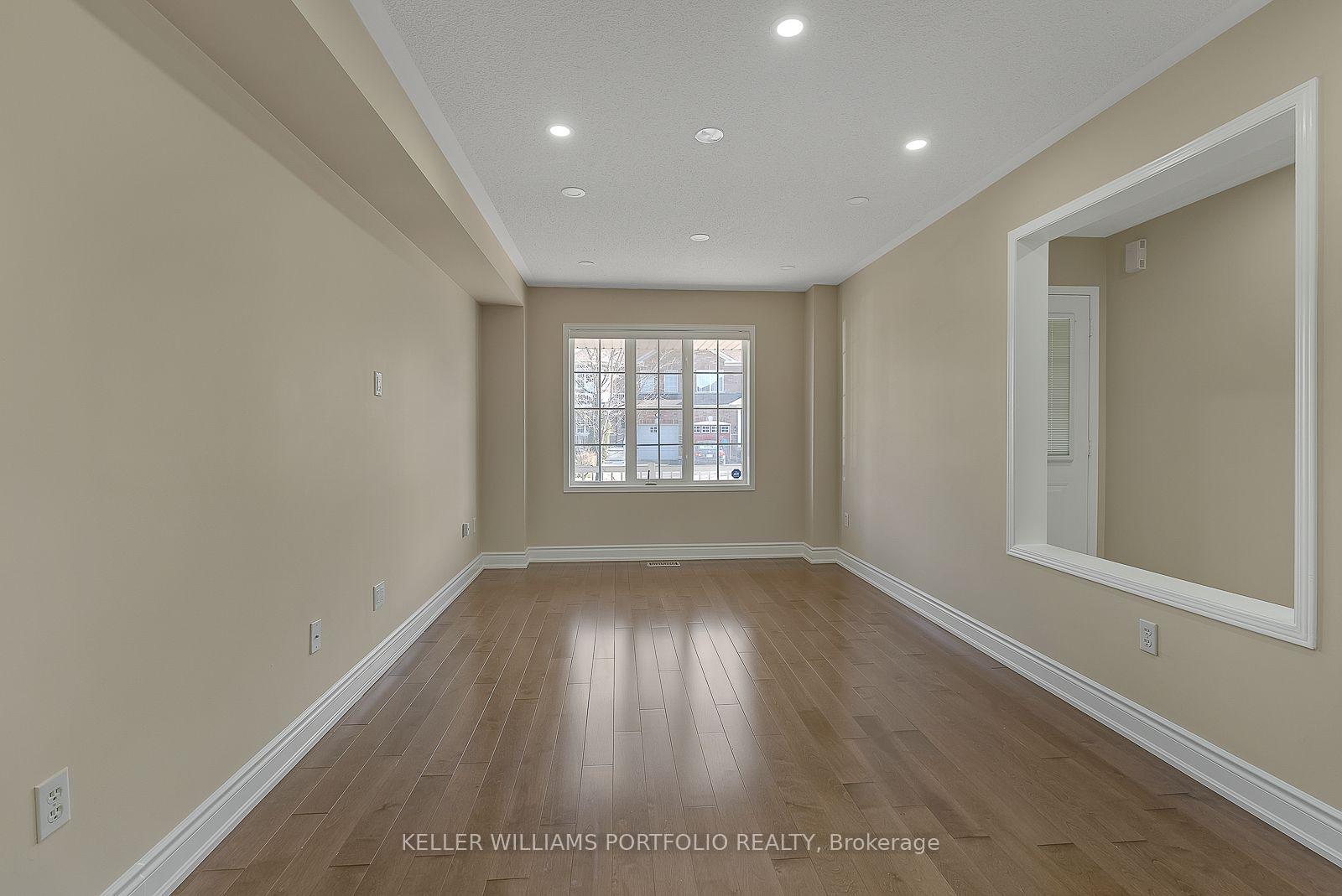 Photo 6 of 99 Dells Crescent, Brampton, Fletcher's Meadow — HOMEH