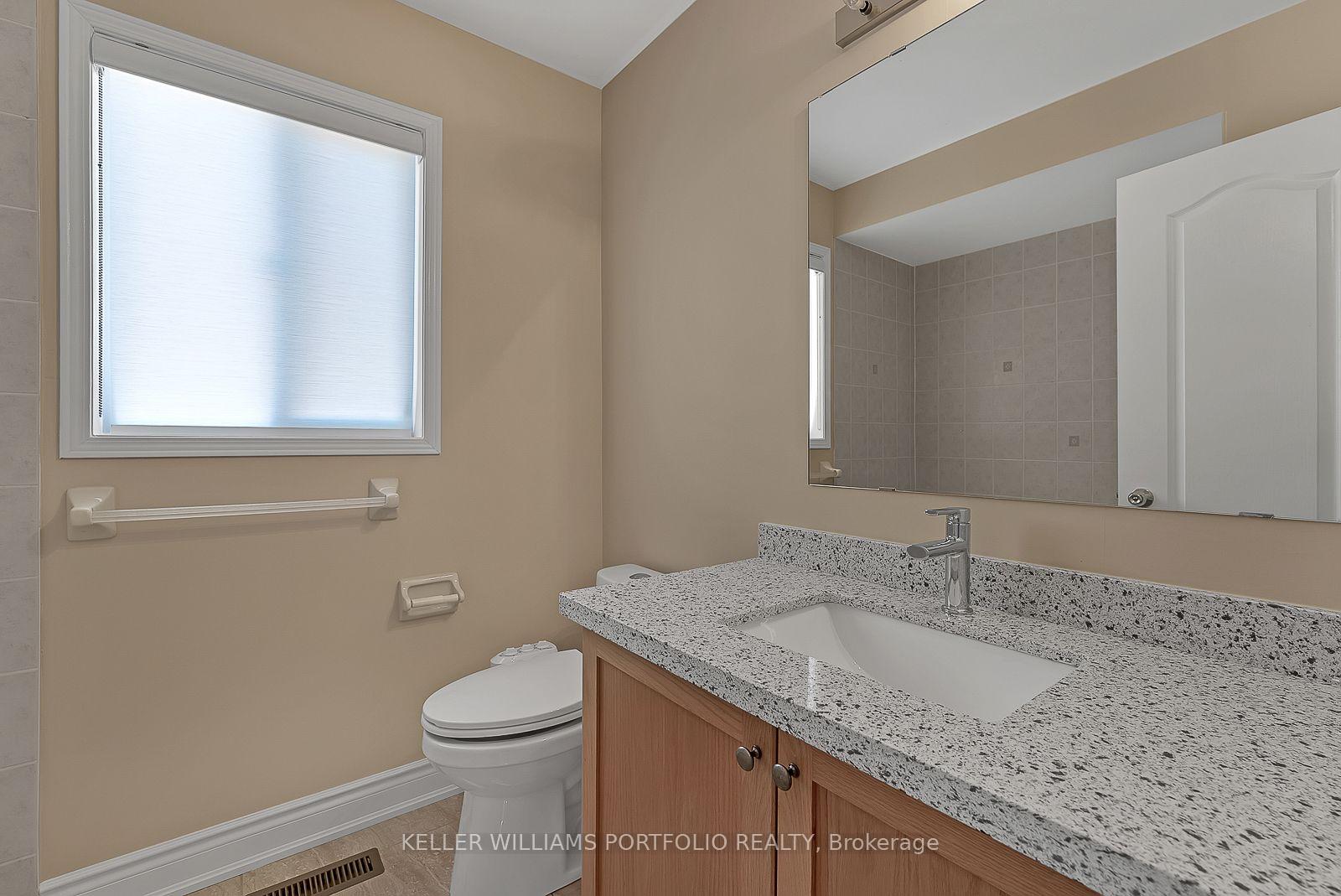 Photo 25 of 99 Dells Crescent, Brampton, Fletcher's Meadow — HOMEH