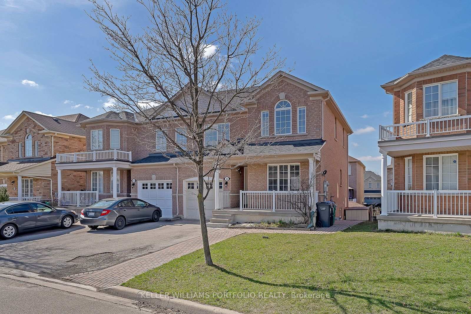 Photo 43 of 99 Dells Crescent, Brampton, Fletcher's Meadow — HOMEH