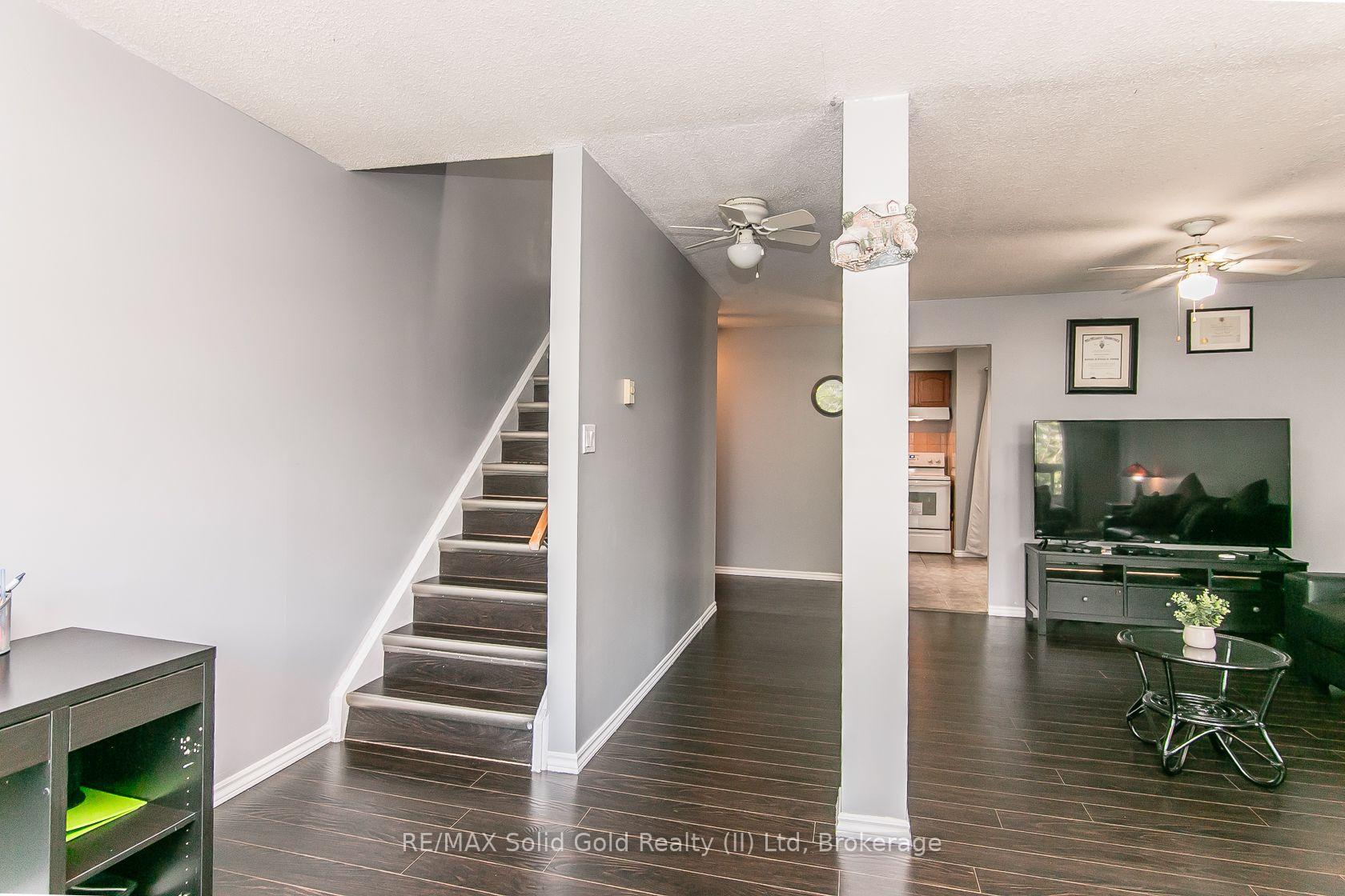 Photo 33 of Unit 41, 80 Old Country Drive, Kitchener, Country Hills — HOMEH