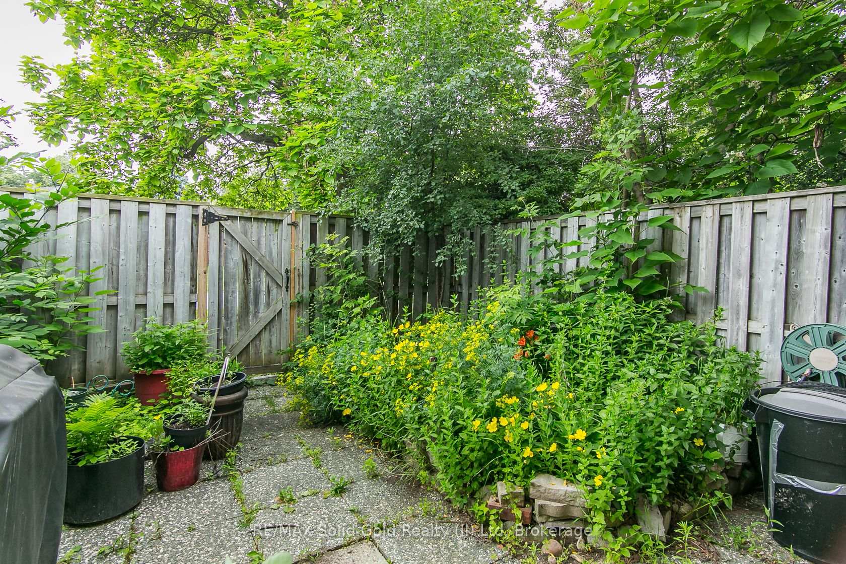 Photo 43 of Unit 41, 80 Old Country Drive, Kitchener, Country Hills — HOMEH
