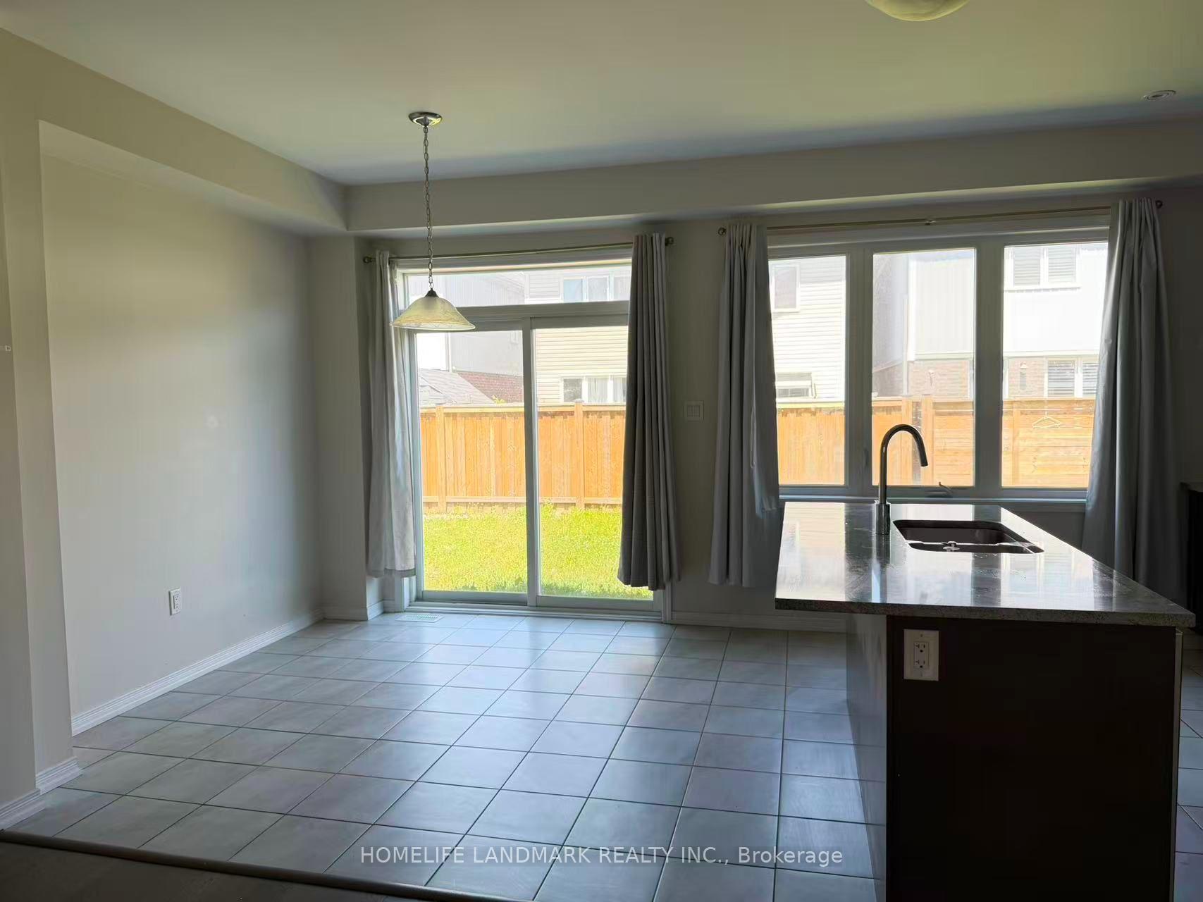 Photo 7 of 8761 Sourgum Avenue, Niagara Falls, Brown — HOMEH