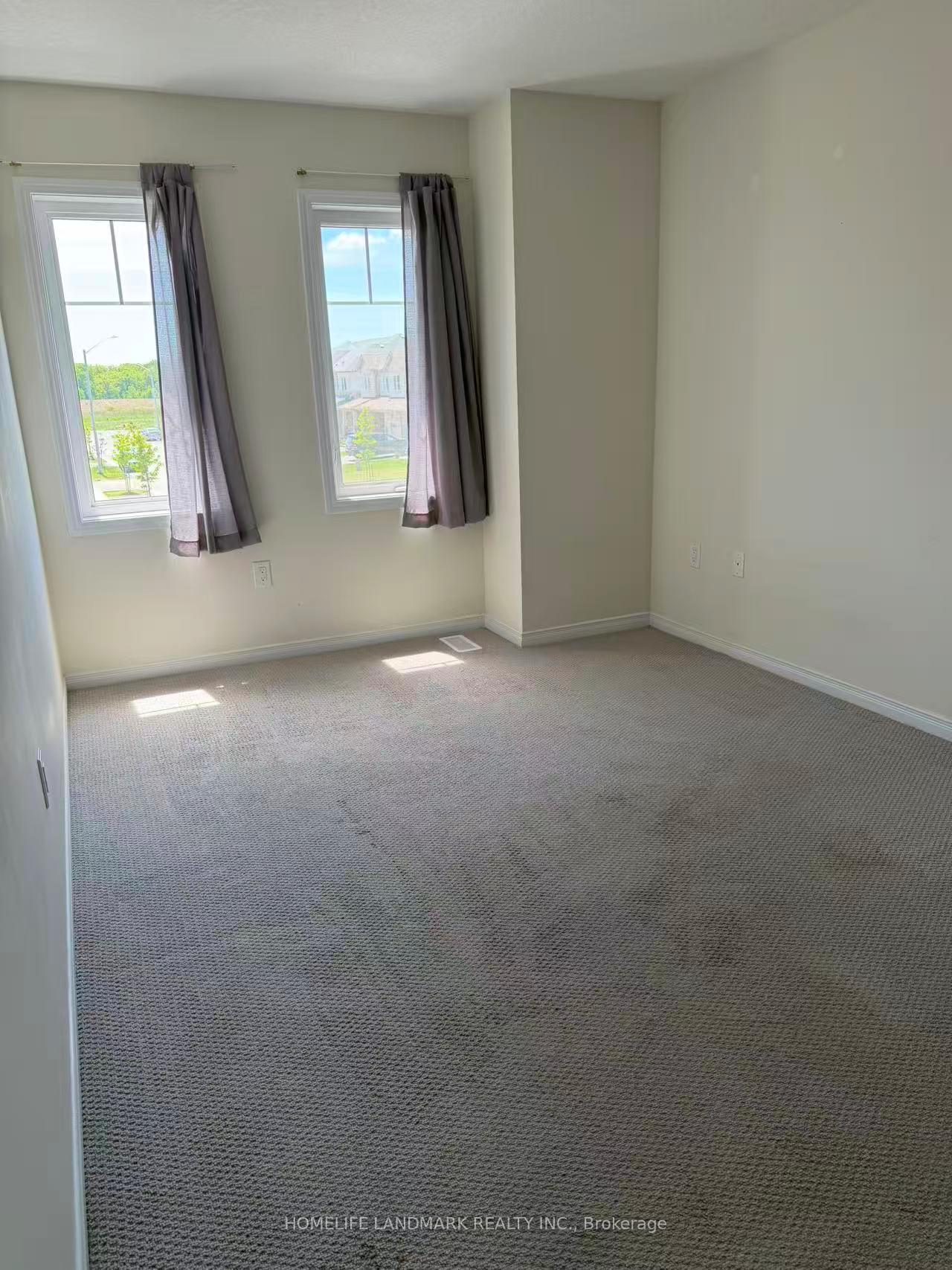 Photo 15 of 8761 Sourgum Avenue, Niagara Falls, Brown — HOMEH