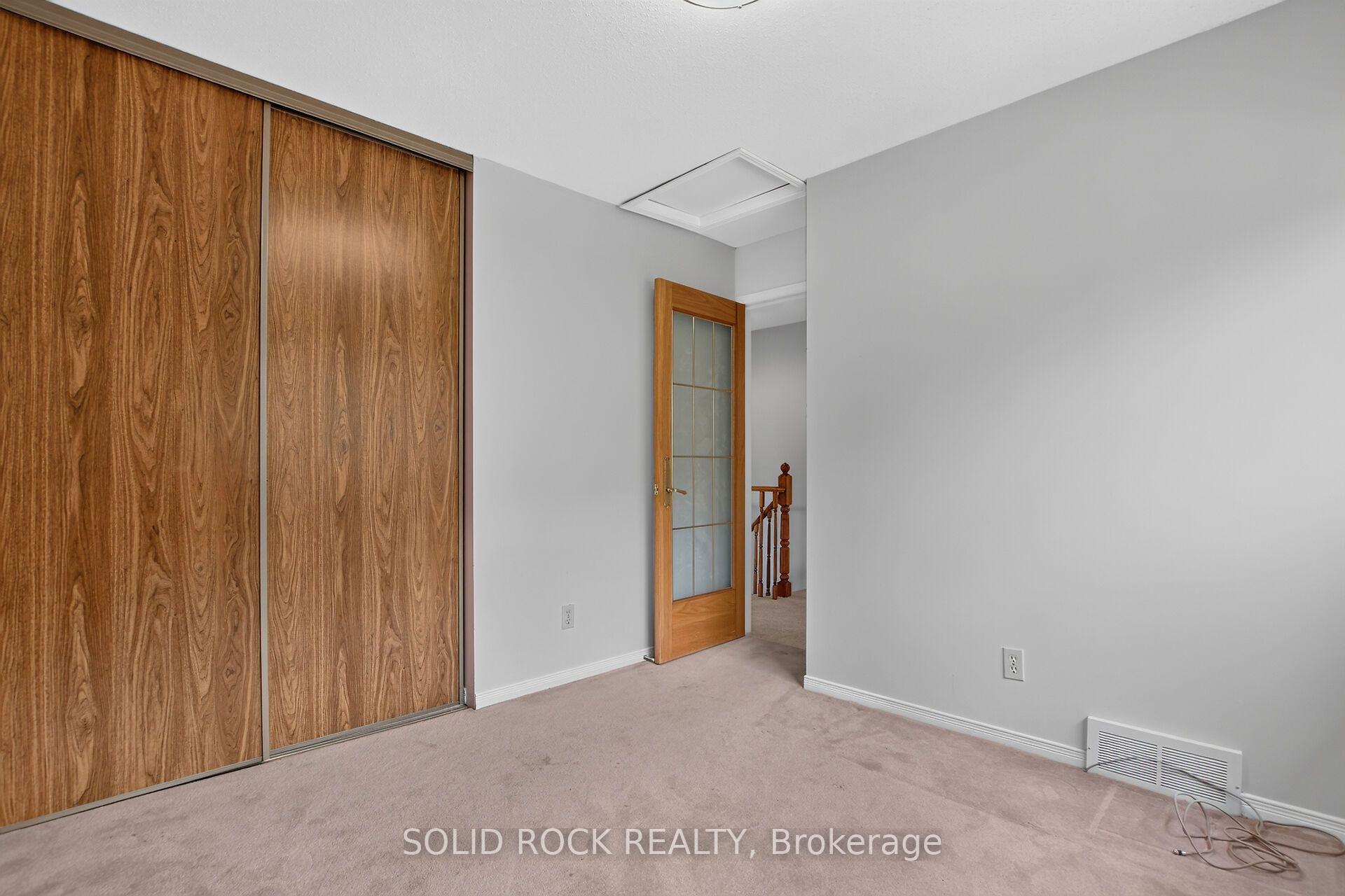 Photo 27 of 54 Huntsman Crescent, Ottawa, Kanata - Bridlewood — HOMEH