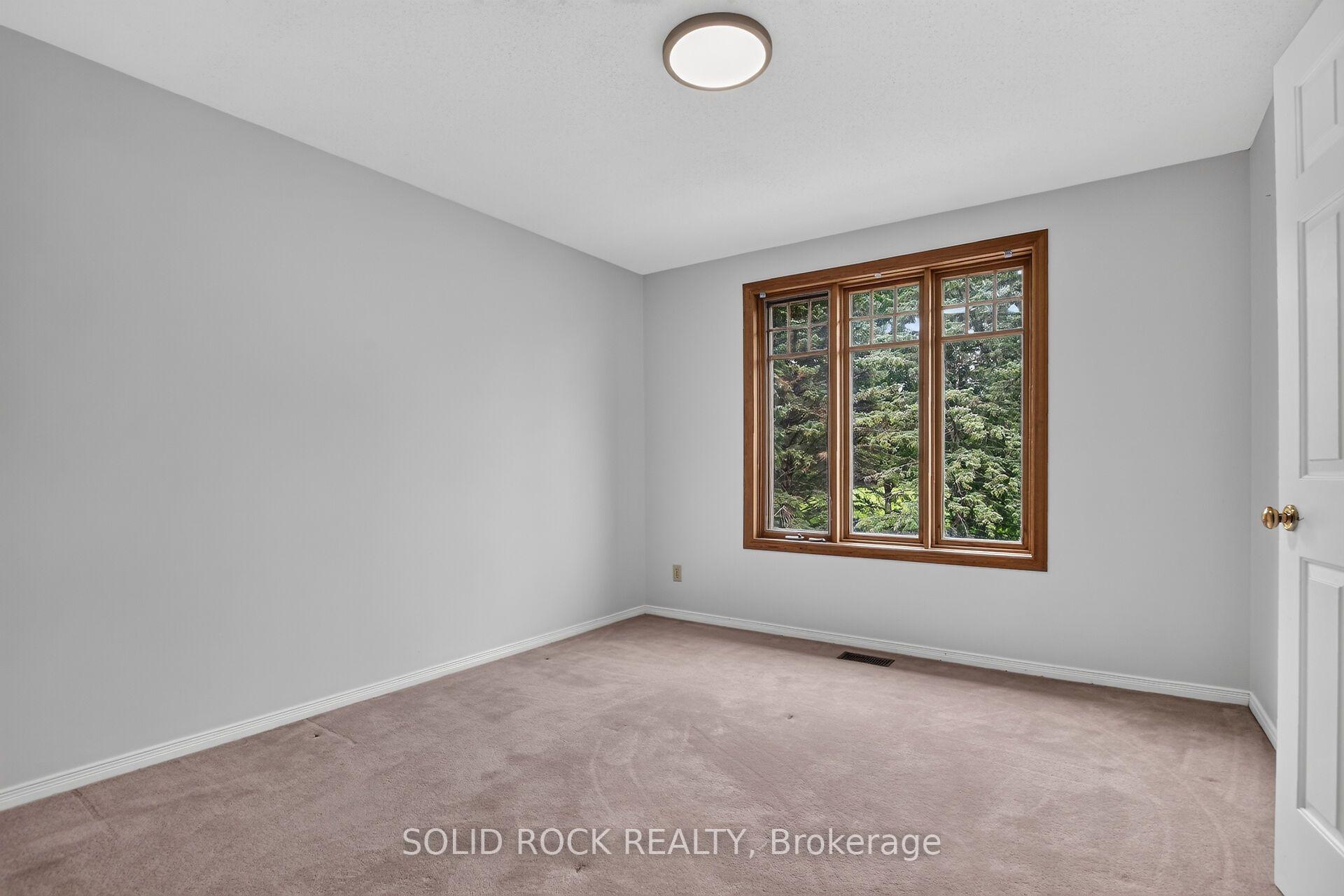 Photo 28 of 54 Huntsman Crescent, Ottawa, Kanata - Bridlewood — HOMEH