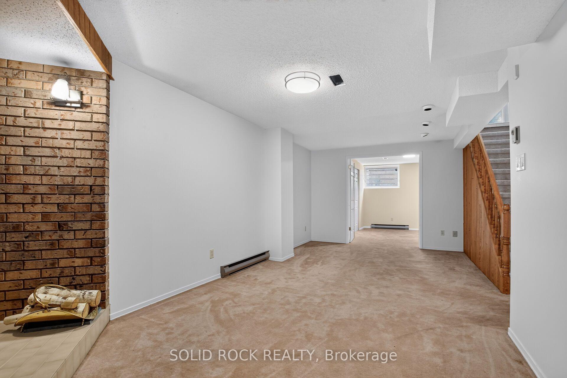 Photo 33 of 54 Huntsman Crescent, Ottawa, Kanata - Bridlewood — HOMEH