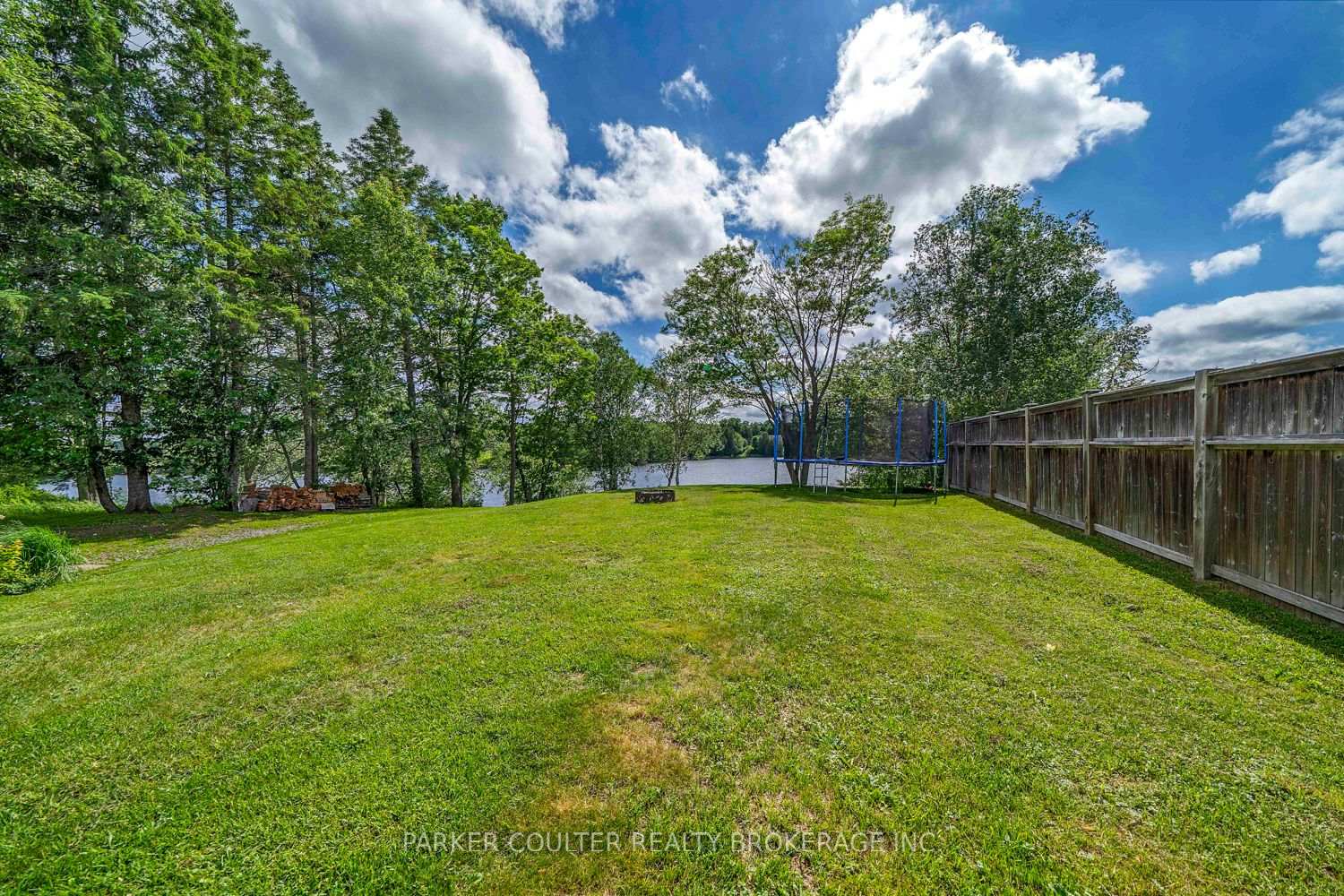 Photo 37 of 702 Highway 124, McKellar — HOMEH