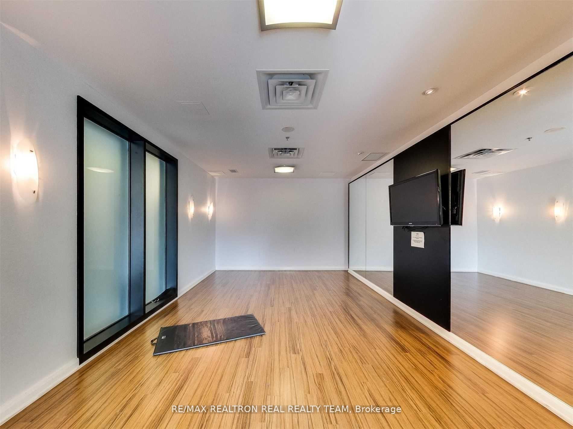 Photo 4 of Unit 2101, 100 Western Battery Road, Toronto, Niagara — HOMEH