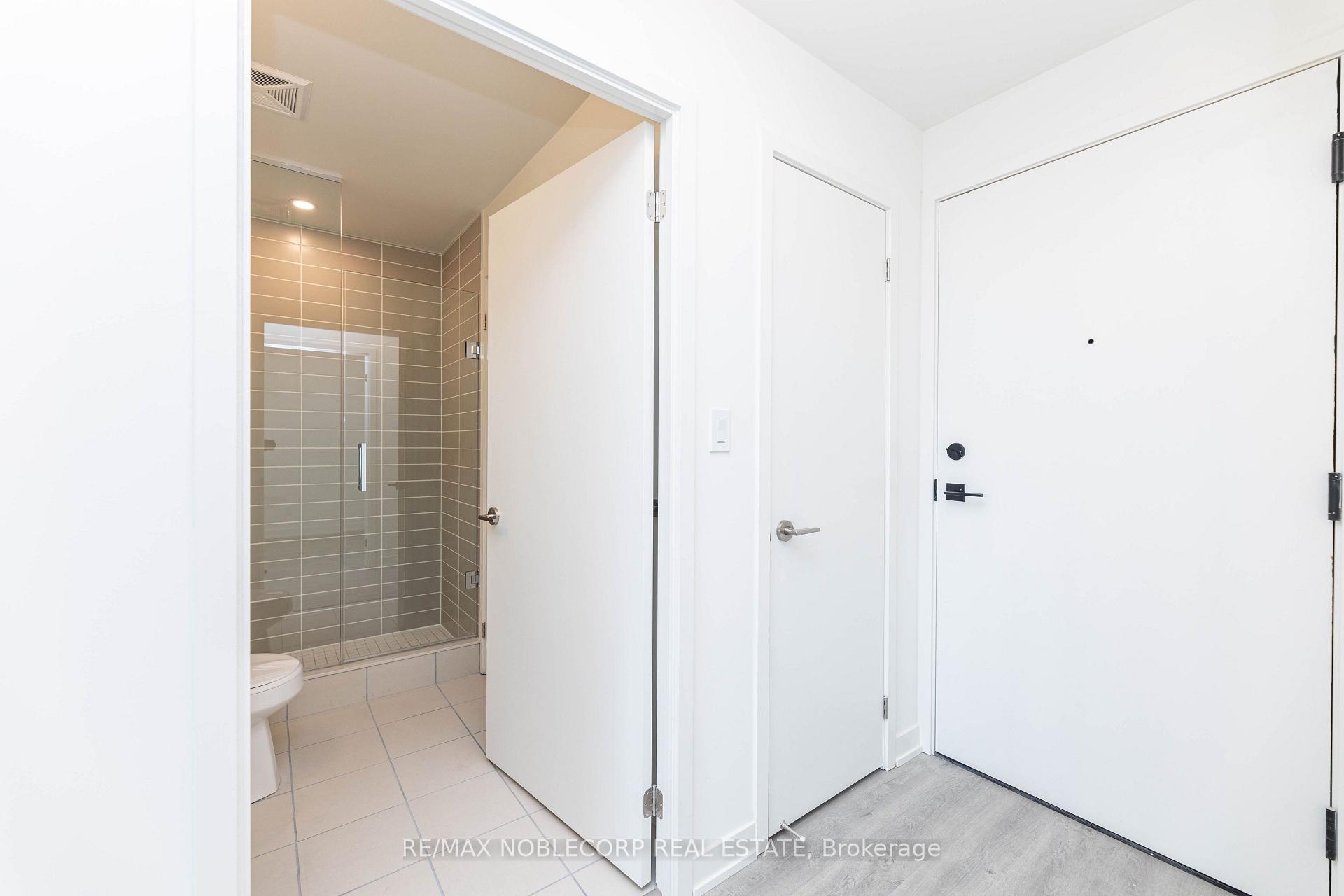 Photo 2 of Unit 805B, 292 Verdale Crossing, Markham, Unionville — HOMEH