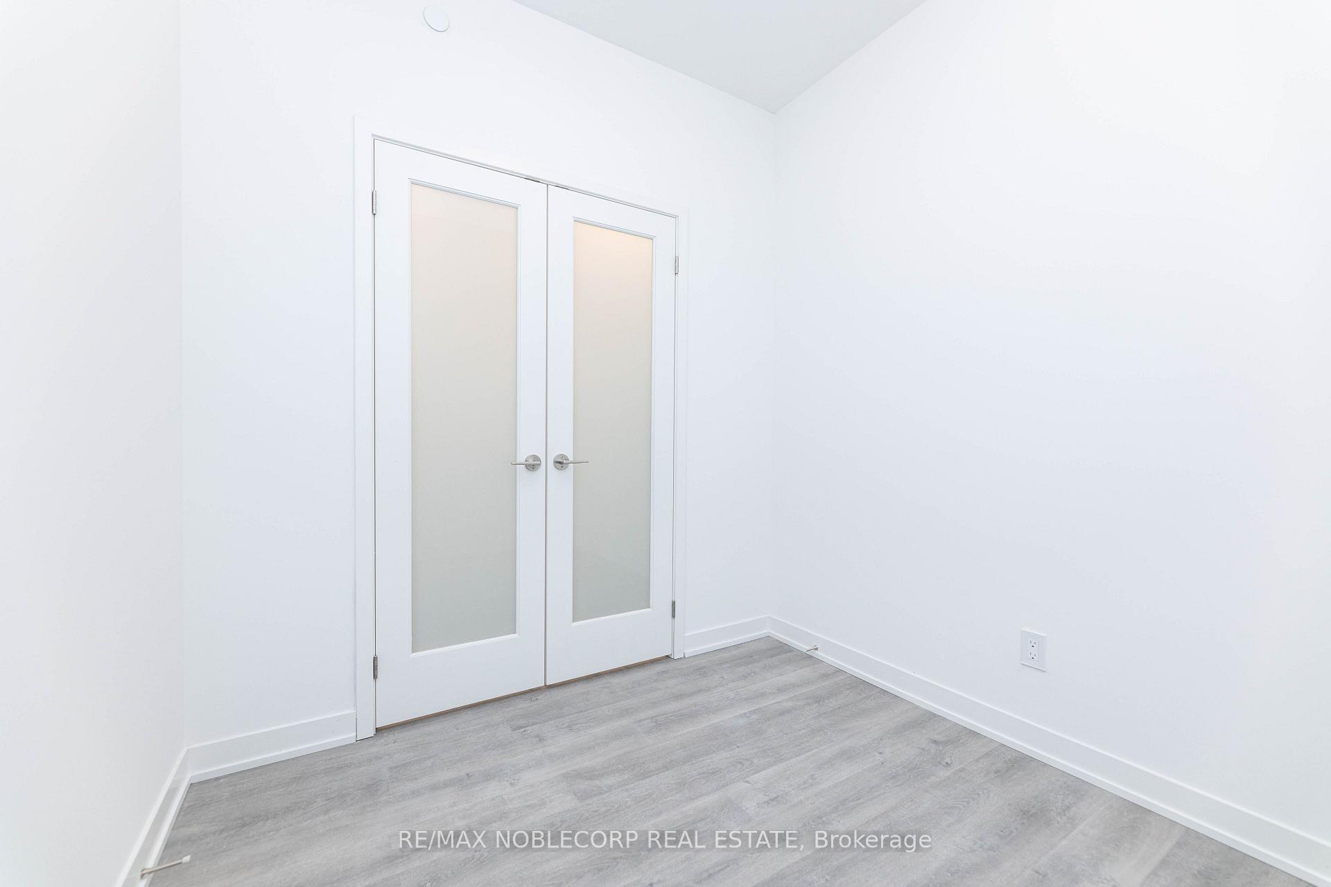 Photo 7 of Unit 805B, 292 Verdale Crossing, Markham, Unionville — HOMEH