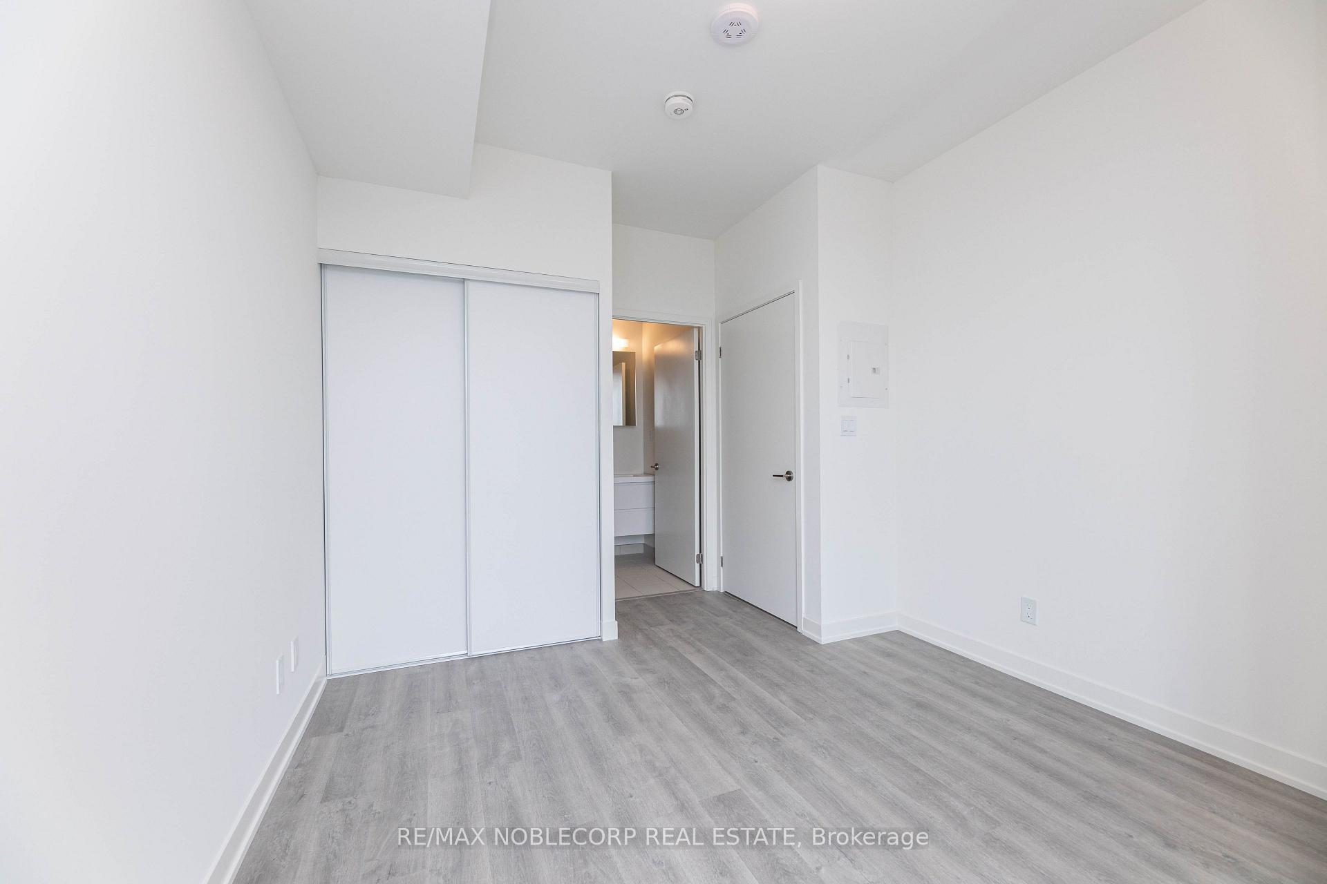 Photo 22 of Unit 805B, 292 Verdale Crossing, Markham, Unionville — HOMEH