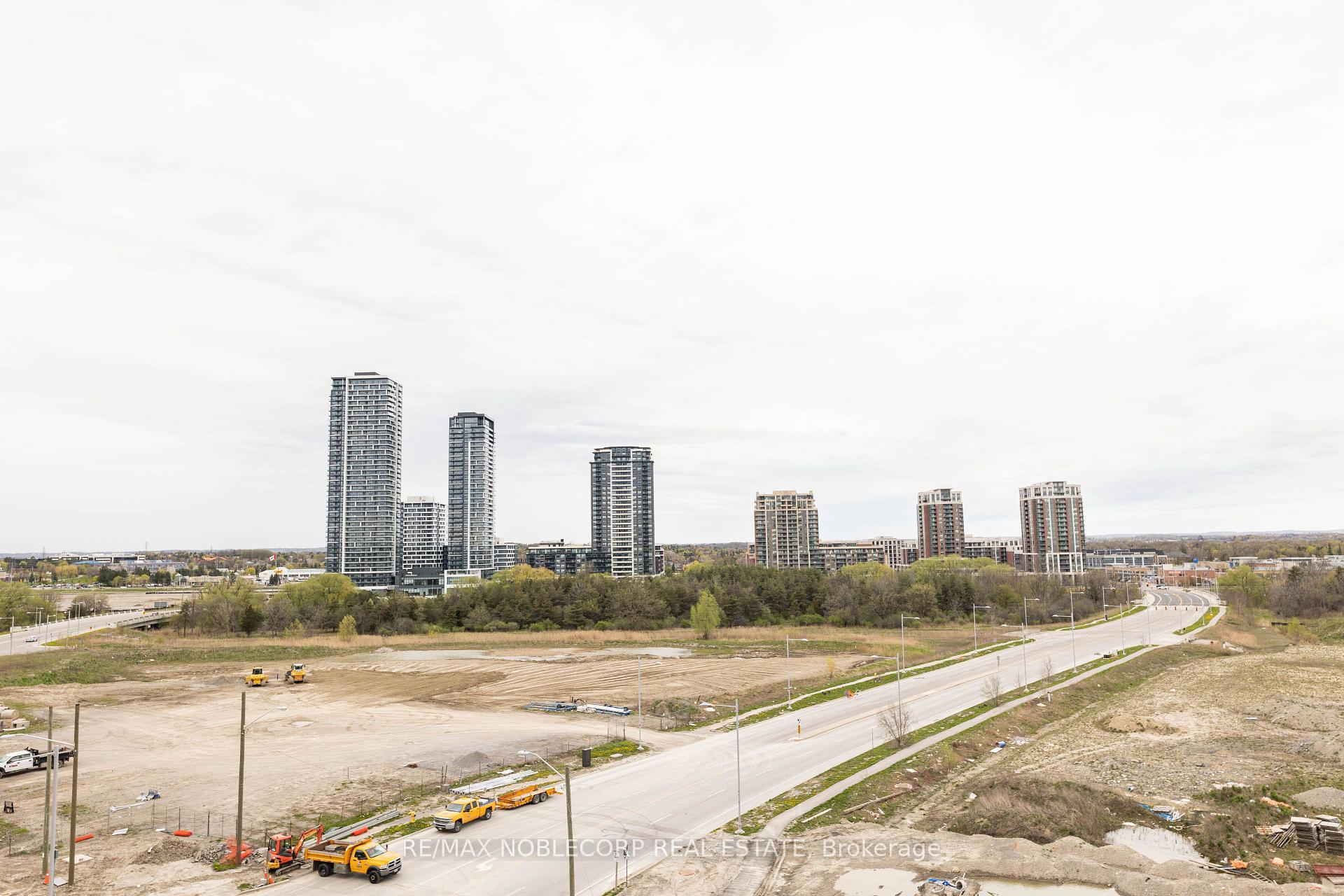 Photo 26 of Unit 805B, 292 Verdale Crossing, Markham, Unionville — HOMEH
