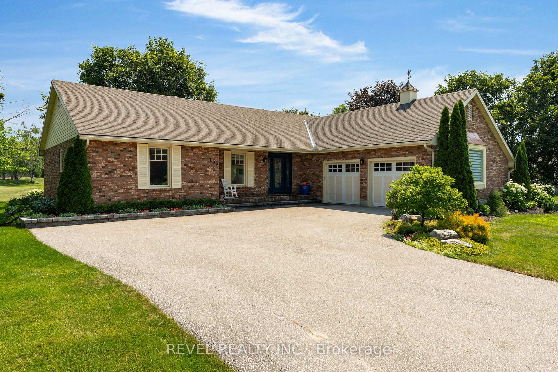 Photo of 153 Bayshore Drive