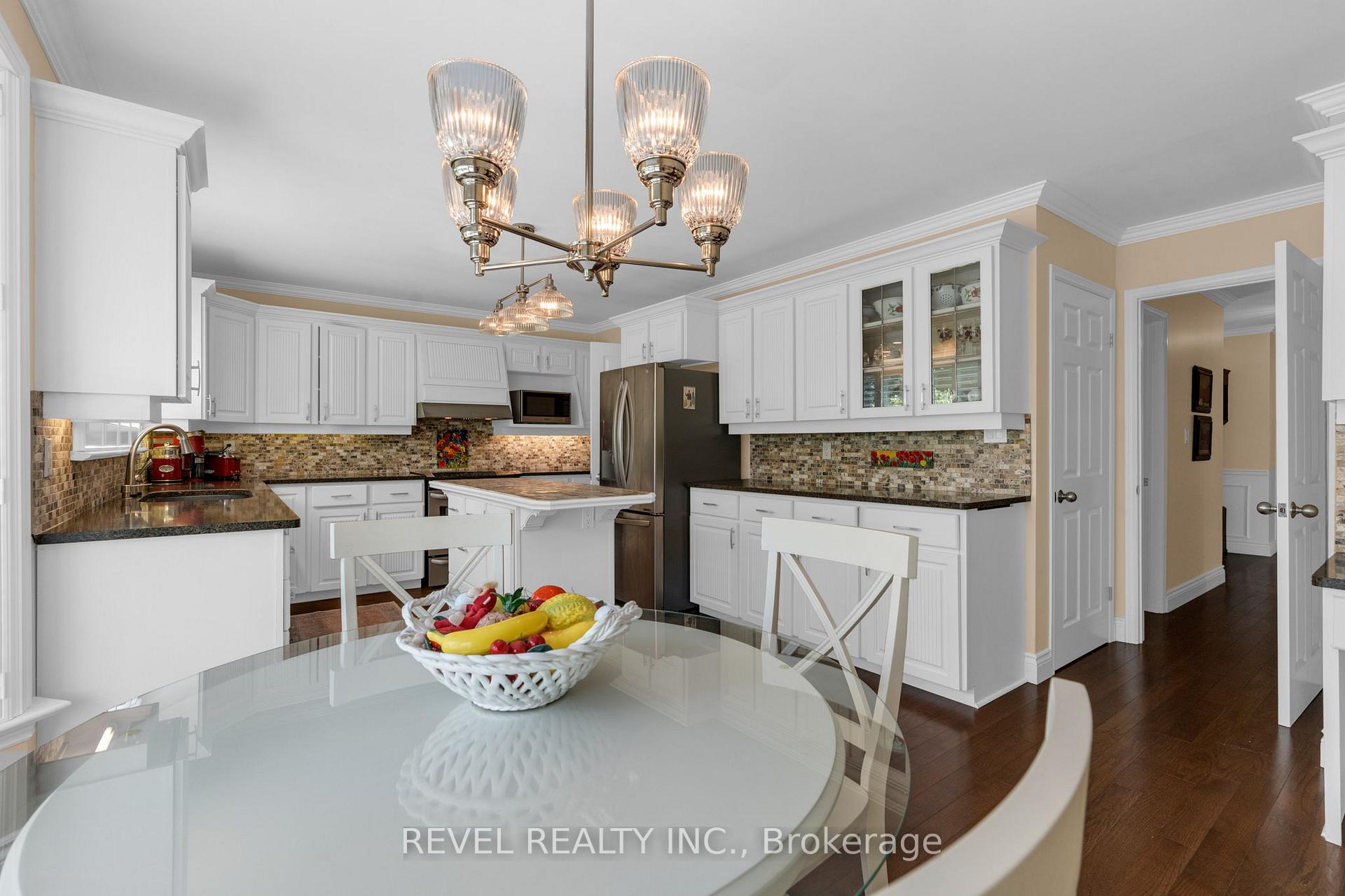 Photo 10 of 153 Bayshore Drive, Ramara, Brechin — HOMEH