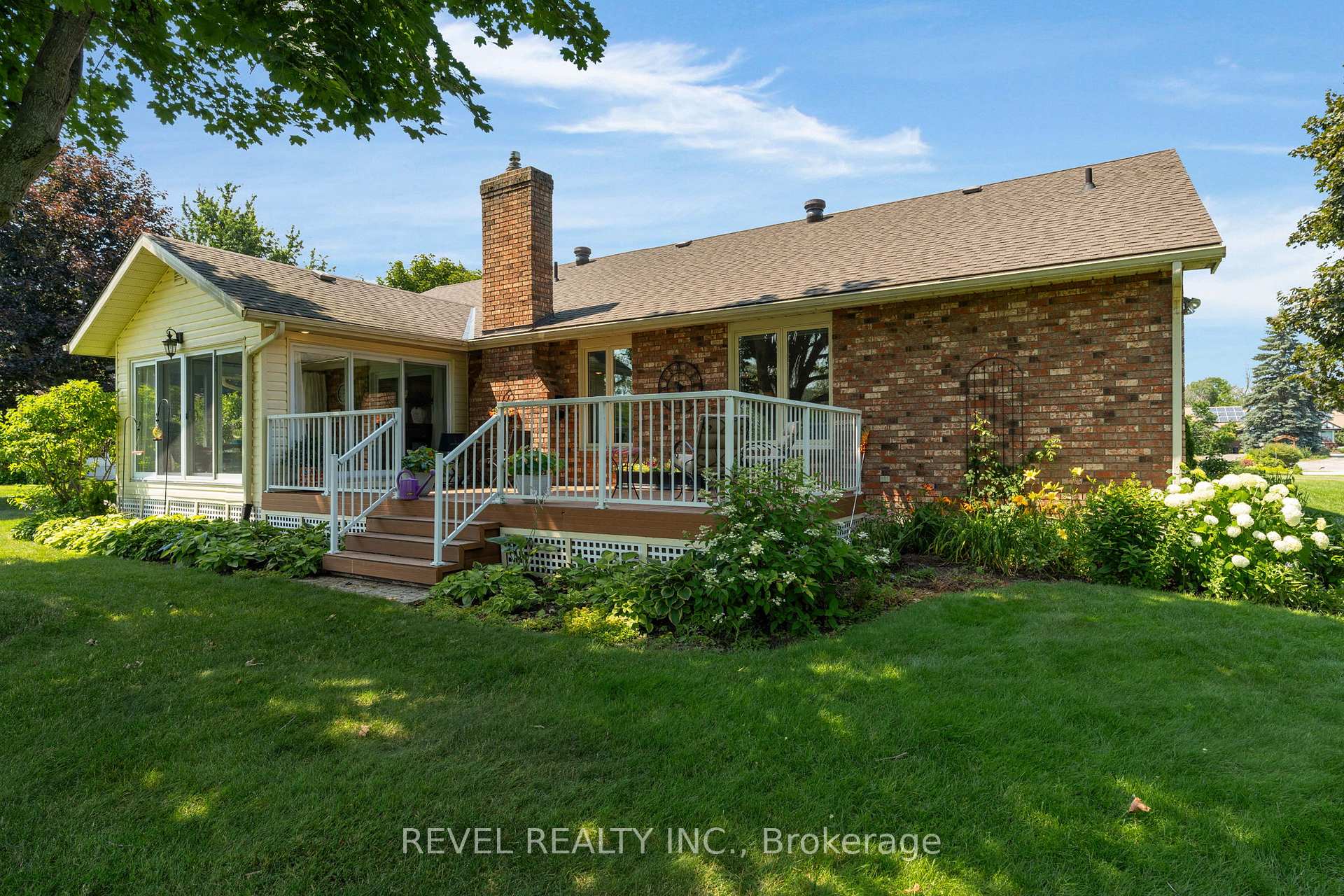 Photo 35 of 153 Bayshore Drive, Ramara, Brechin — HOMEH