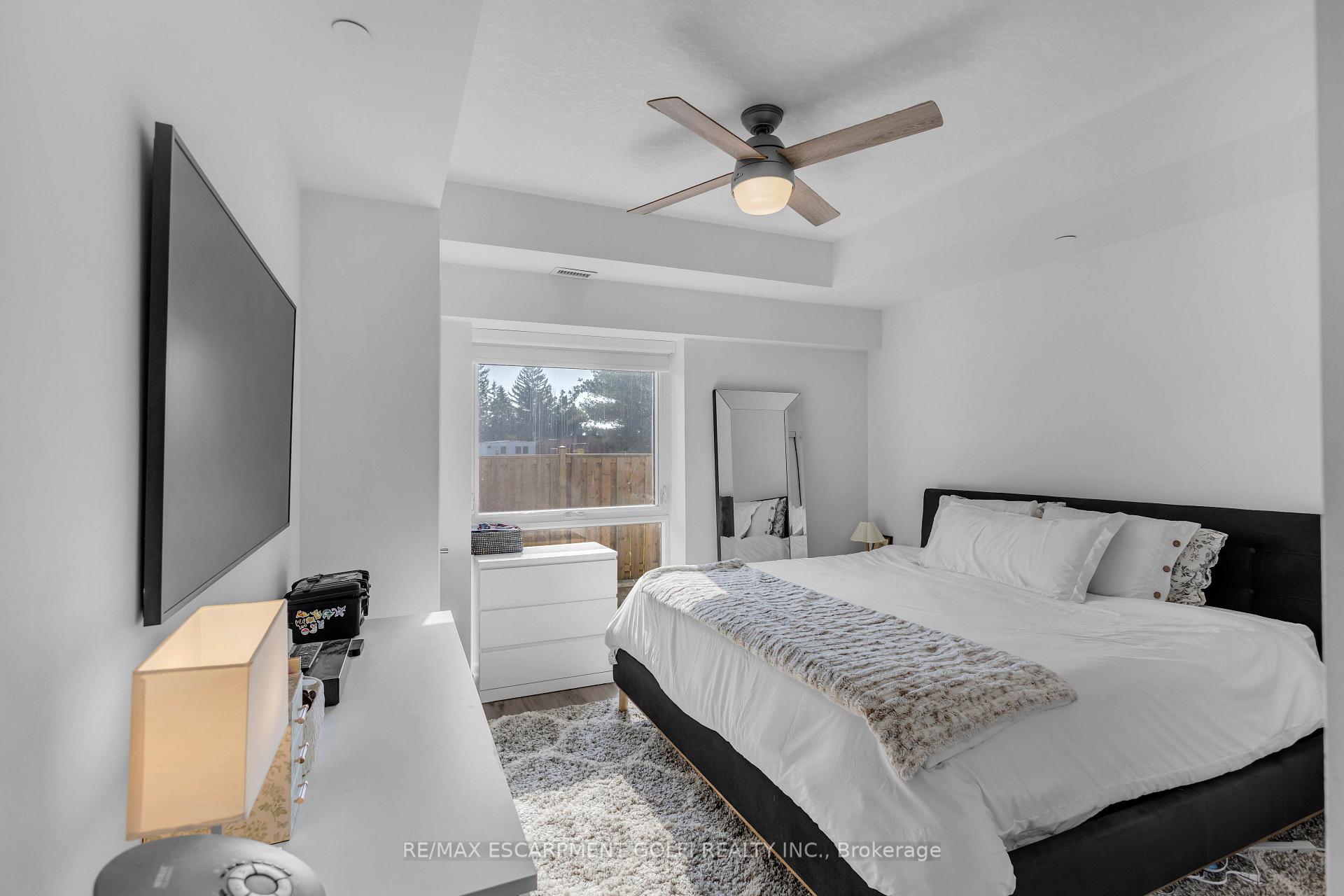 Photo 19 of Unit 208, 16 Markle Crescent, Hamilton, Ancaster — HOMEH