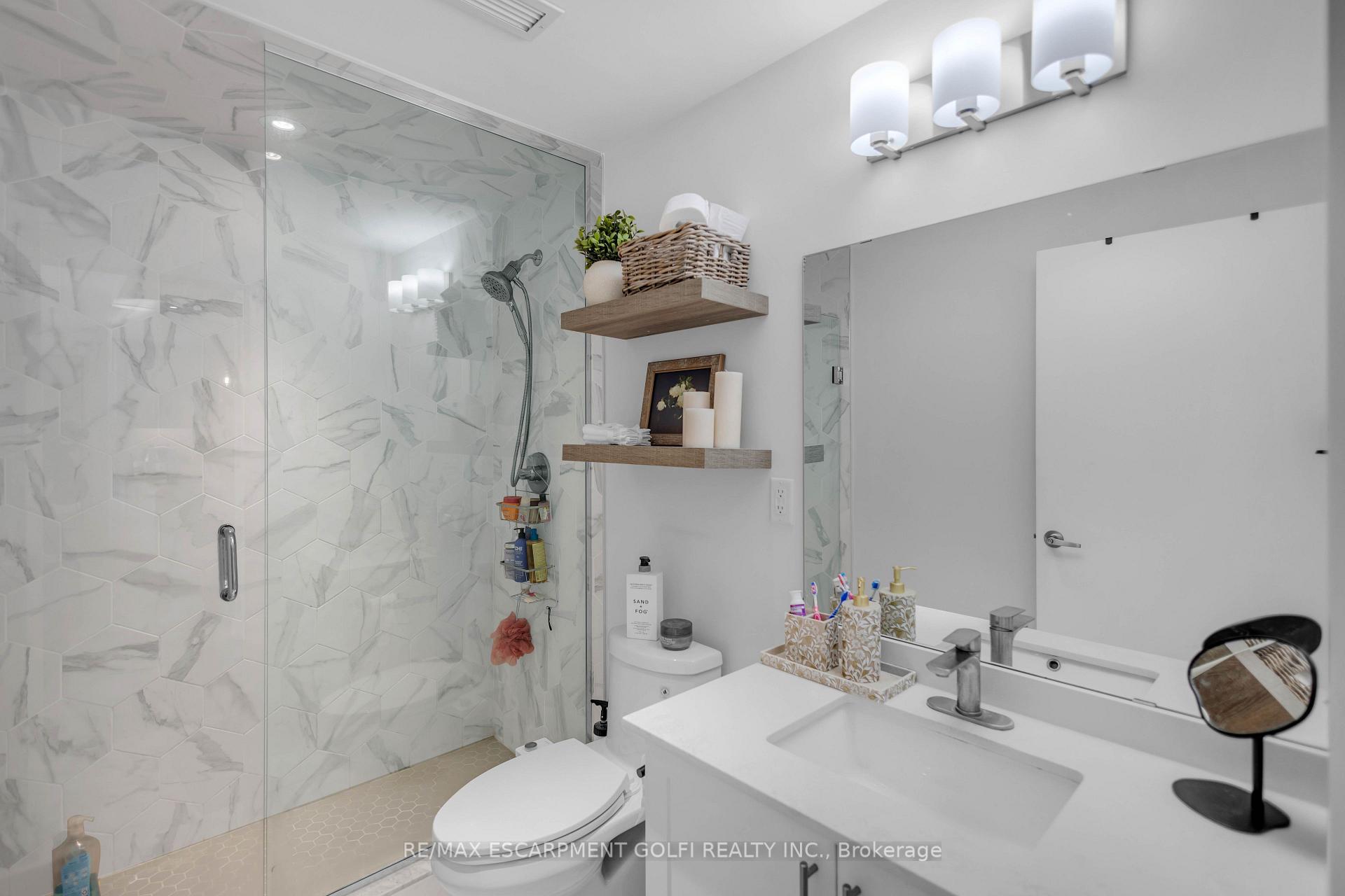 Photo 23 of Unit 208, 16 Markle Crescent, Hamilton, Ancaster — HOMEH