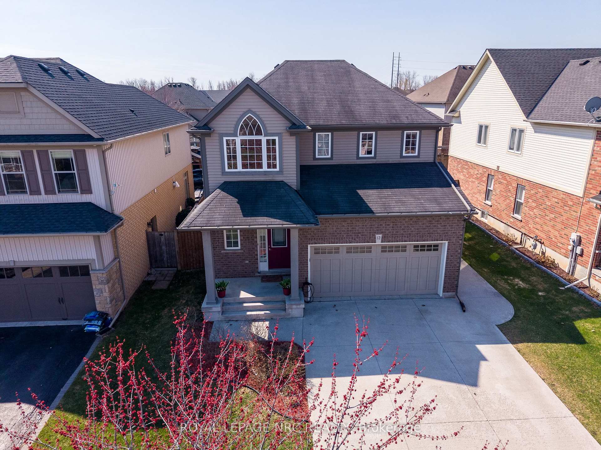 Photo of 12 Wilfrid Laurier Crescent