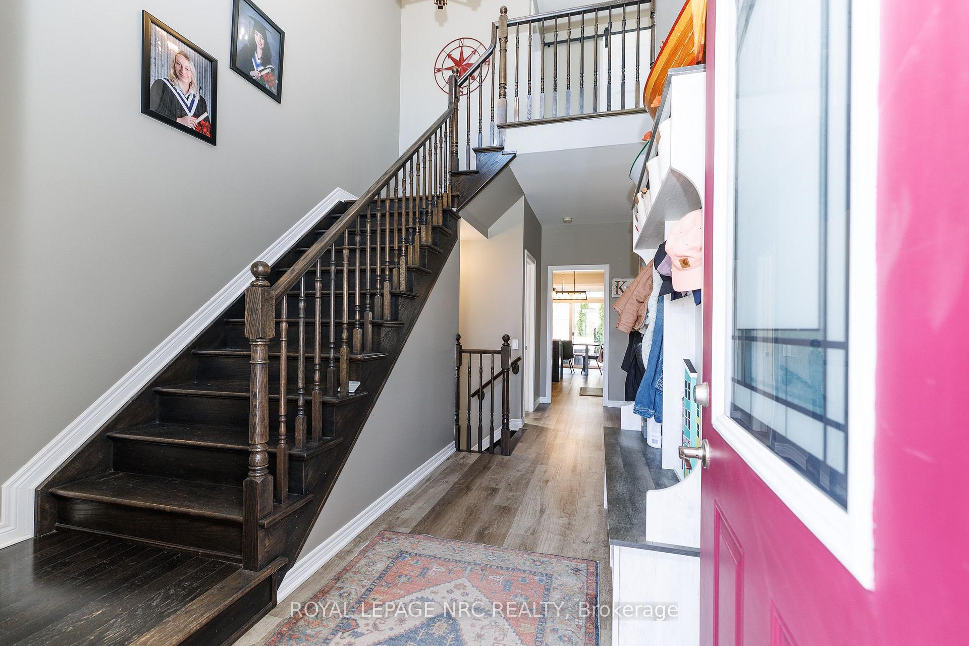 Photo 5 of 12 Wilfrid Laurier Crescent, St. Catharines, Secord Woods — HOMEH