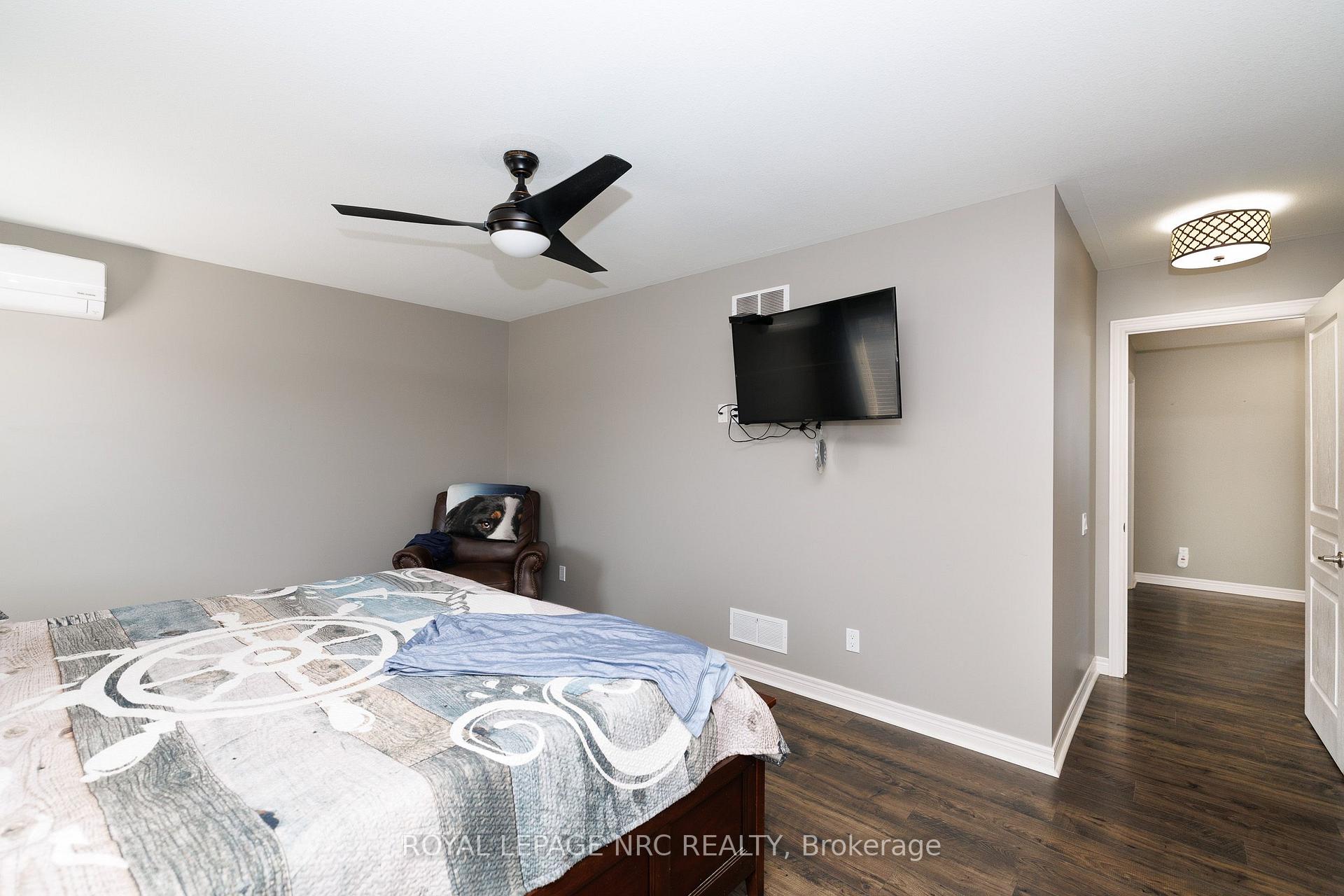 Photo 20 of 12 Wilfrid Laurier Crescent, St. Catharines, Secord Woods — HOMEH