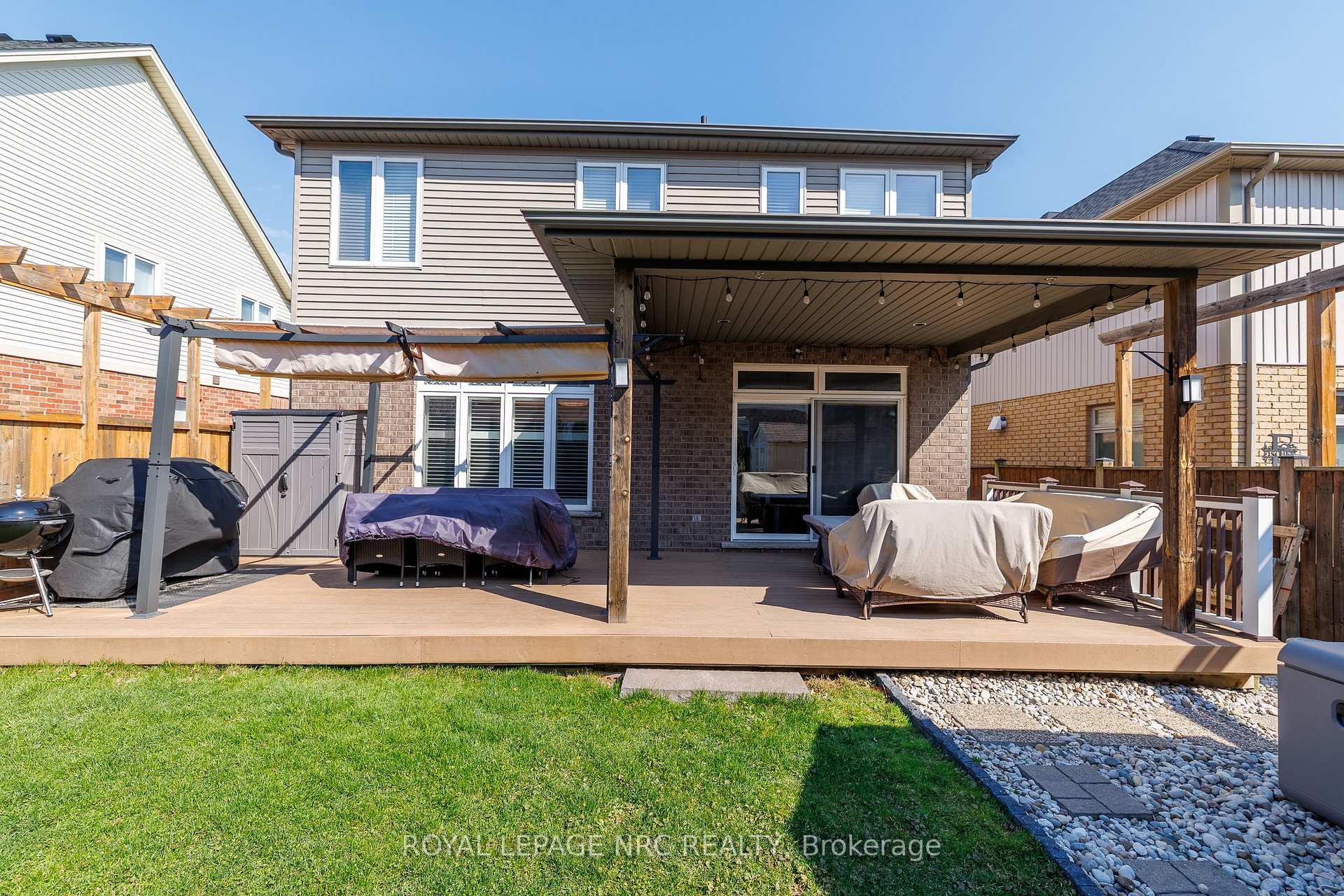 Photo 40 of 12 Wilfrid Laurier Crescent, St. Catharines, Secord Woods — HOMEH