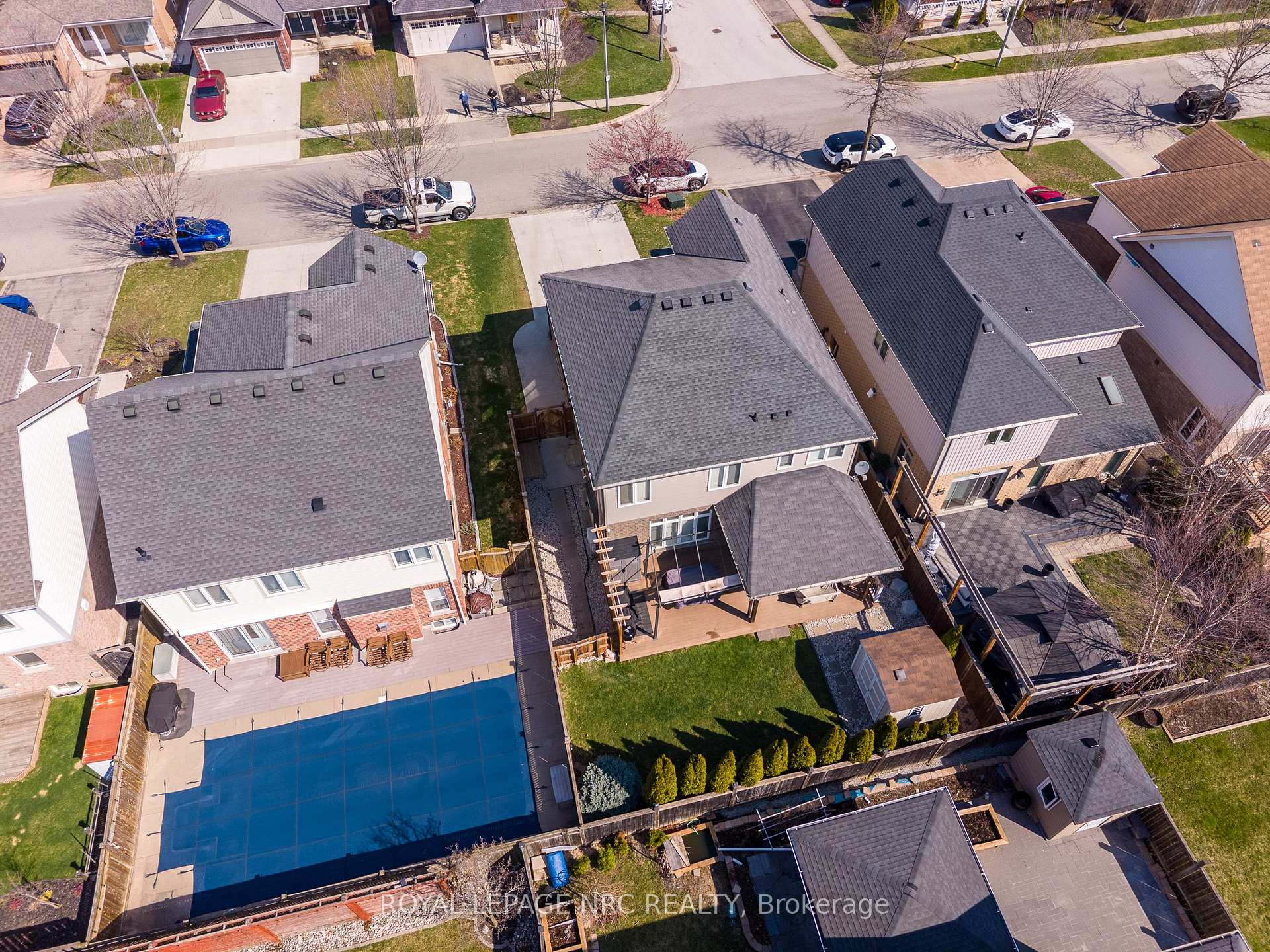 Photo 43 of 12 Wilfrid Laurier Crescent, St. Catharines, Secord Woods — HOMEH