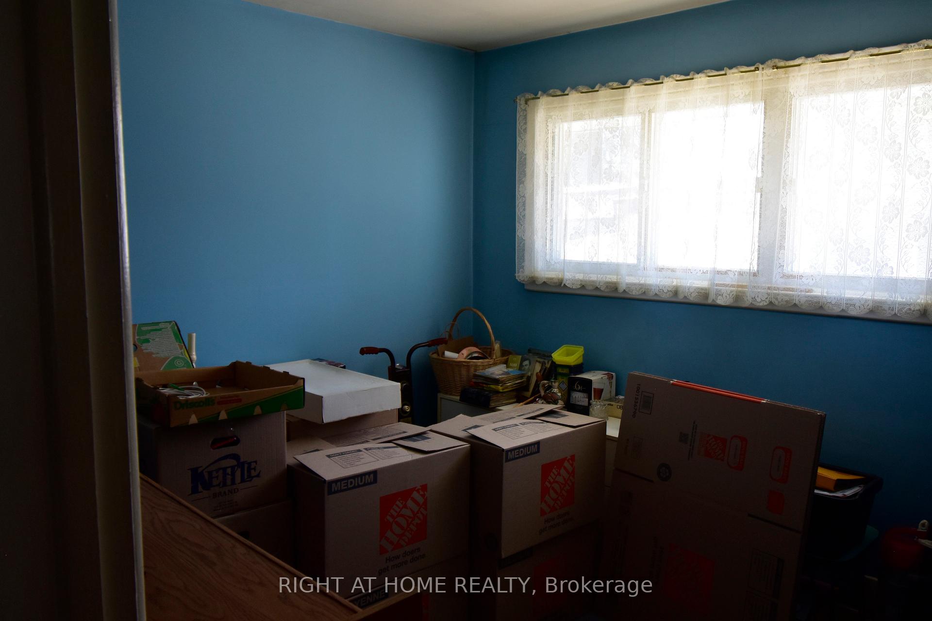 Photo 16 of 2436 Islington Avenue, Etobicoke, Rexdale-Kipling — HOMEH